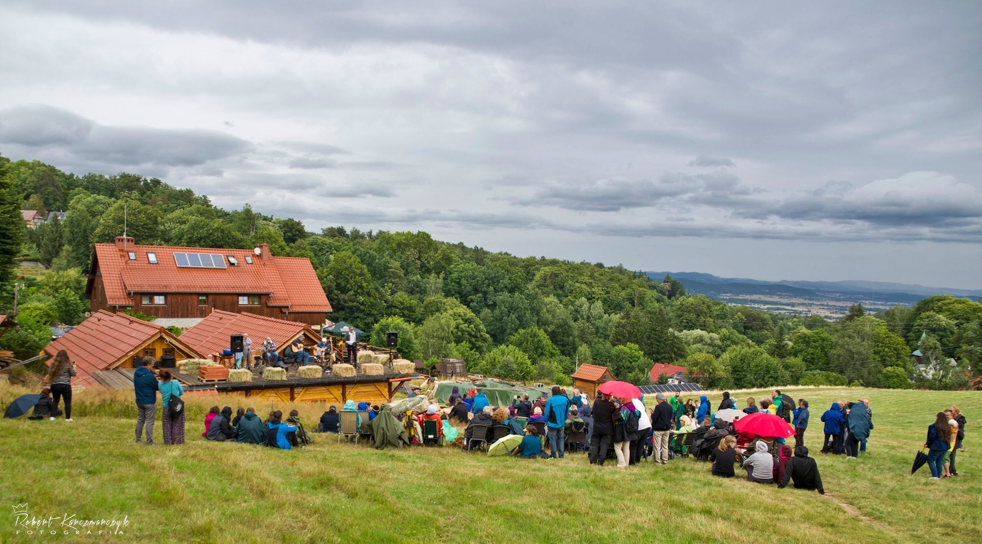koncert-na-dachu-w-chacie-izerskiej-117386