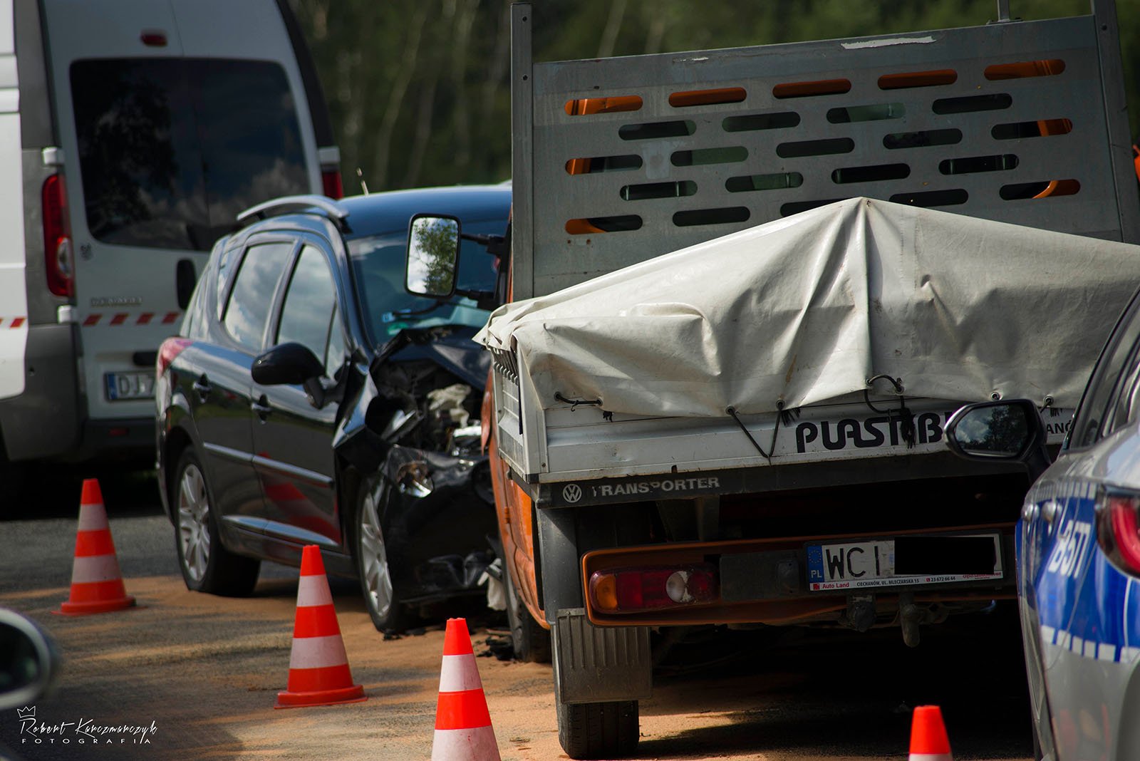 znowu-wypadek-na-zakrecie-przed-piechowicami-117550