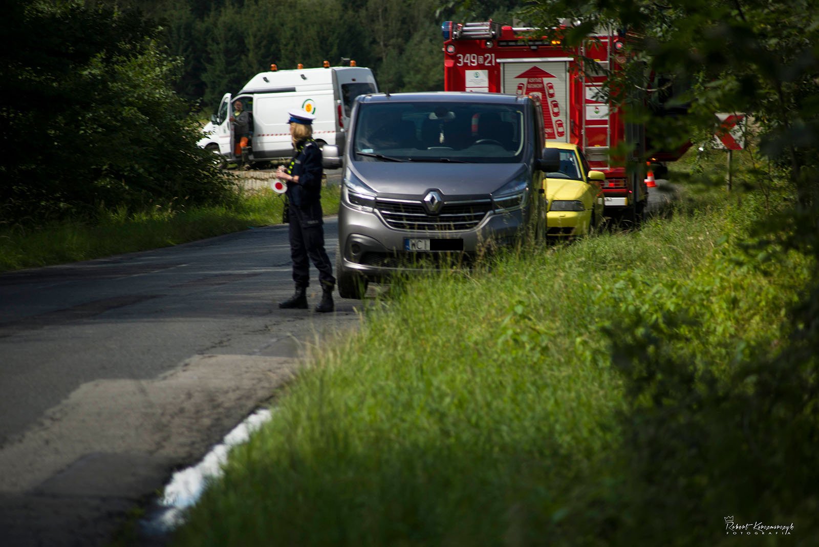 znowu-wypadek-na-zakrecie-przed-piechowicami-117550
