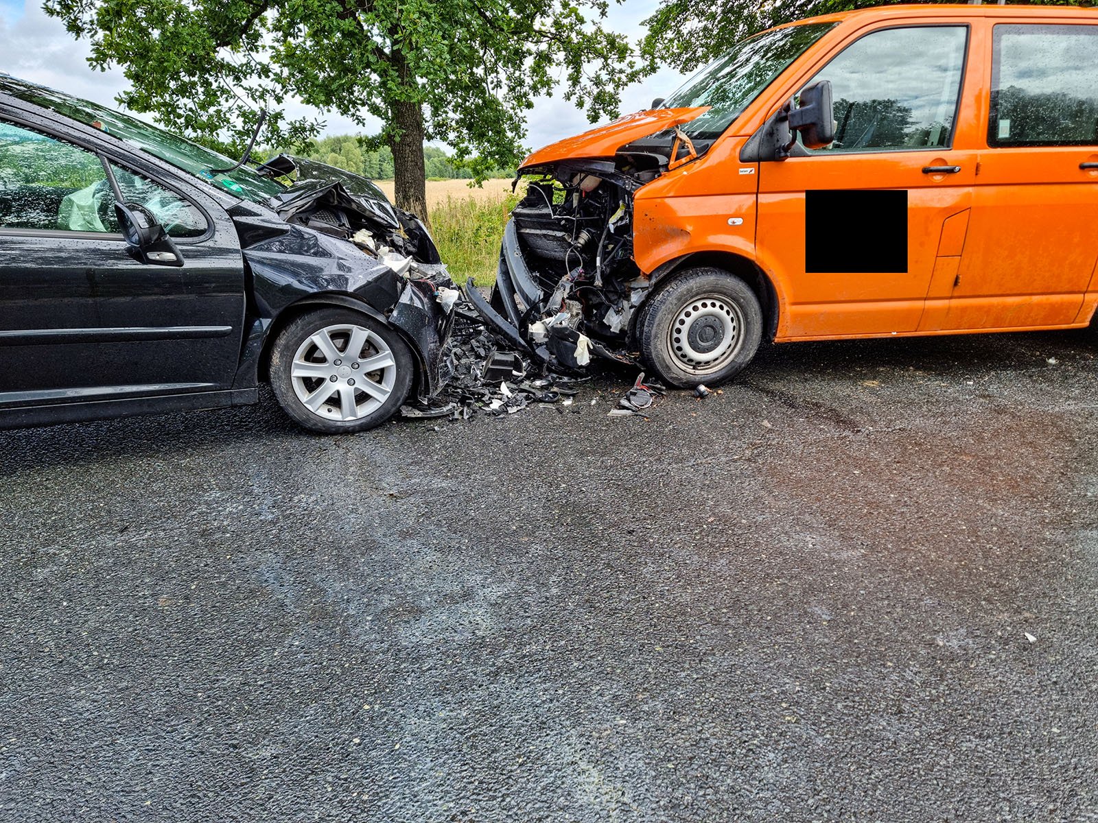 znowu-wypadek-na-zakrecie-przed-piechowicami-117550