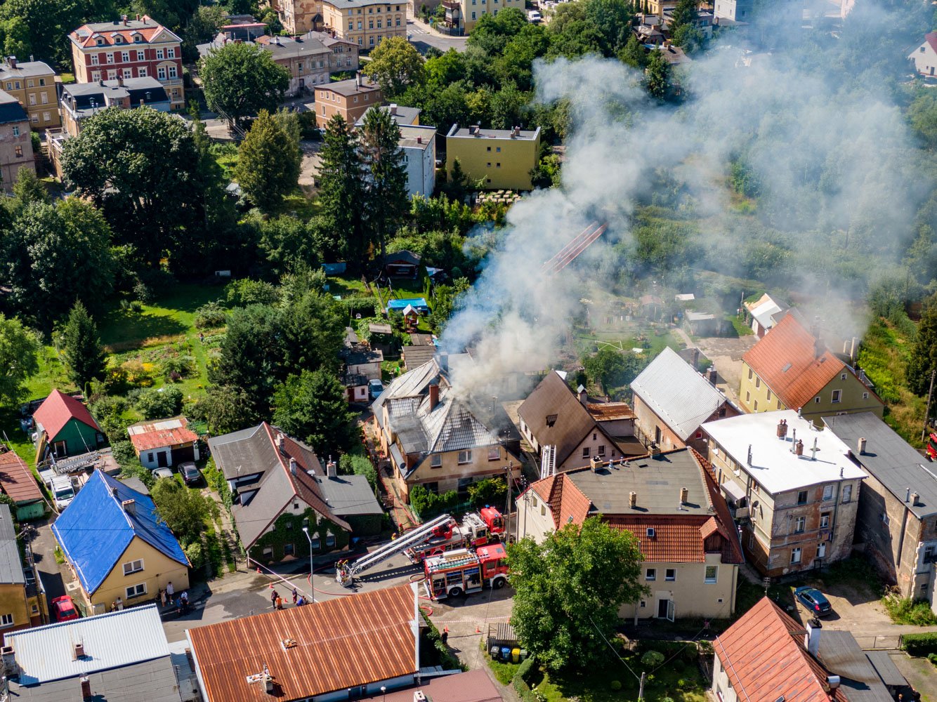 pozar-w-cieplicach-117618