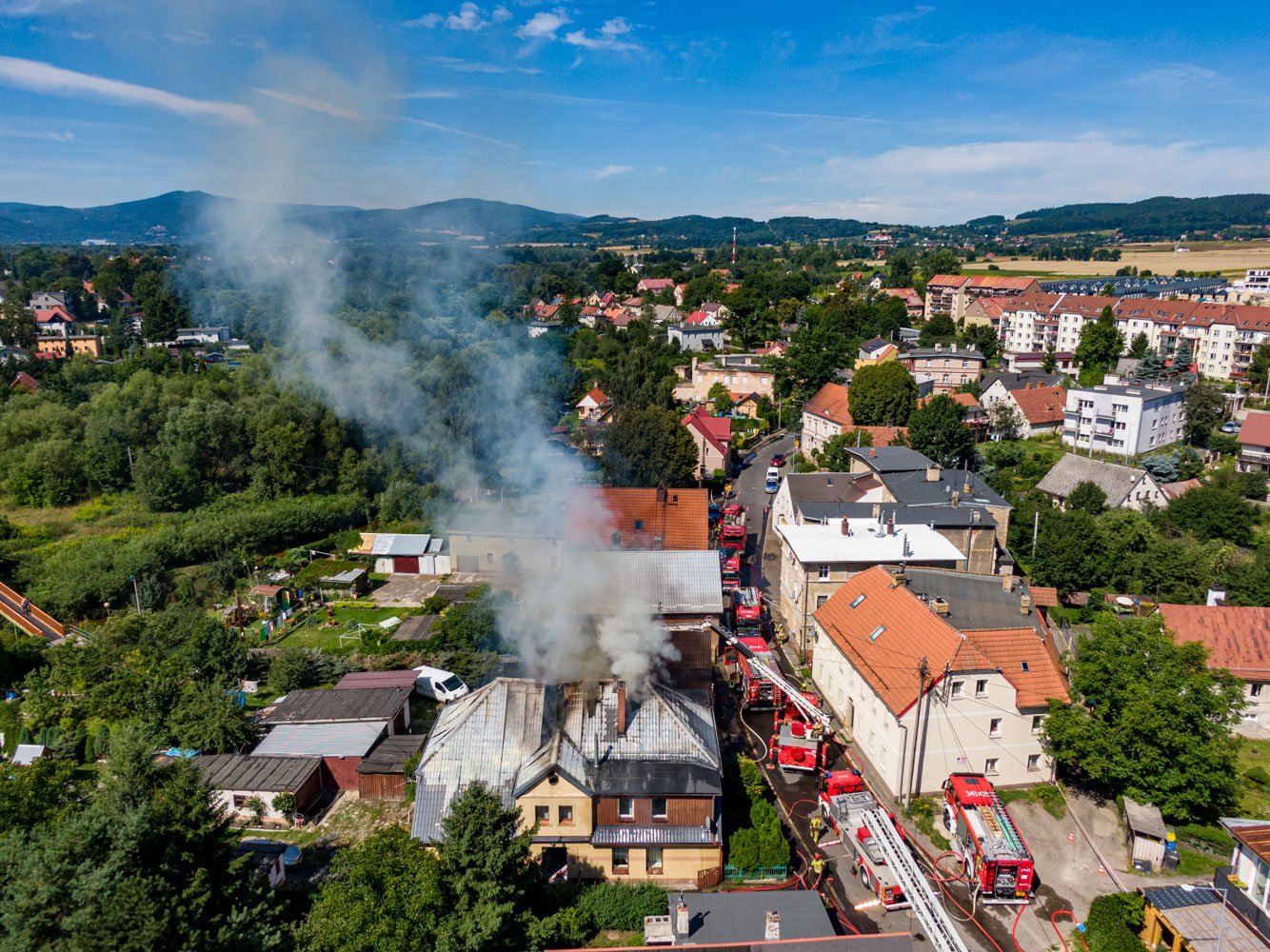 pozar-w-cieplicach-117618