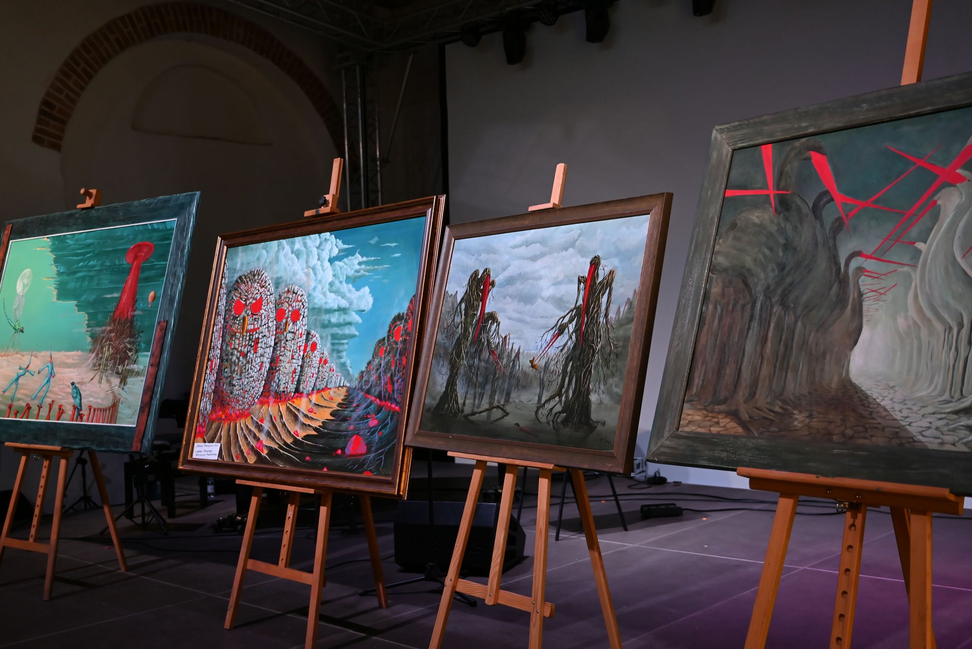 artystyczne-sniadanie-na-trawie-z-paraluzja-117659