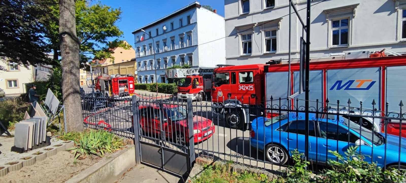 pozar-koscioa-nowoapostolskiego-przy-ul-pisudskiego-117686