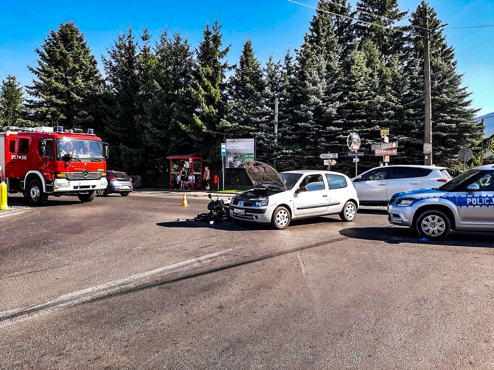 zderzenie-auta-z-motocyklem-117697