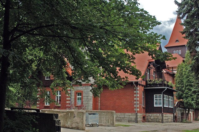 To jedno z piękniejszych miejsc w Cieplicach. Wielu mieszkańców uzdrowiska wiąże z nim wspomnienia.
