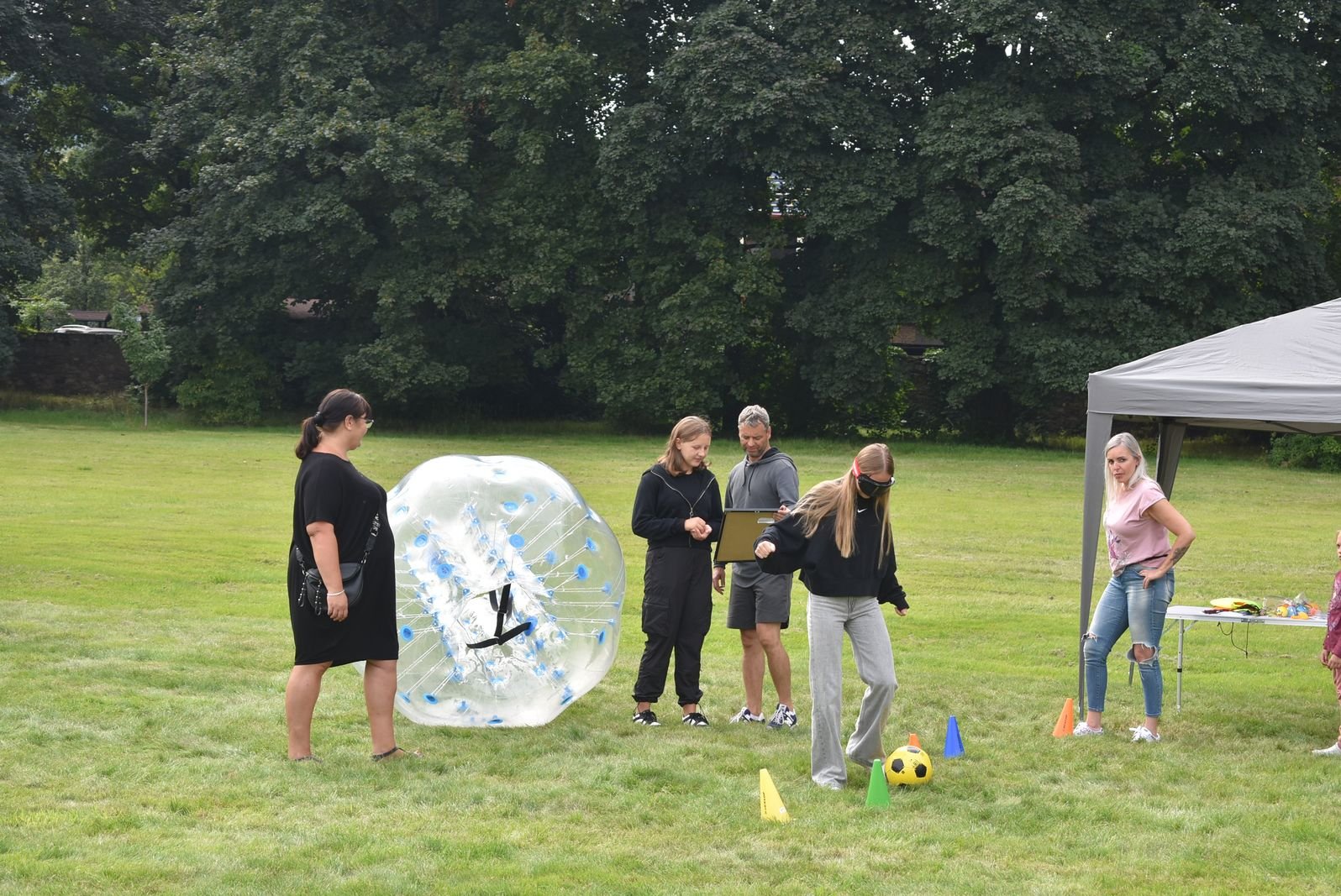 piknik-z-autami-fotoreportaz-118220