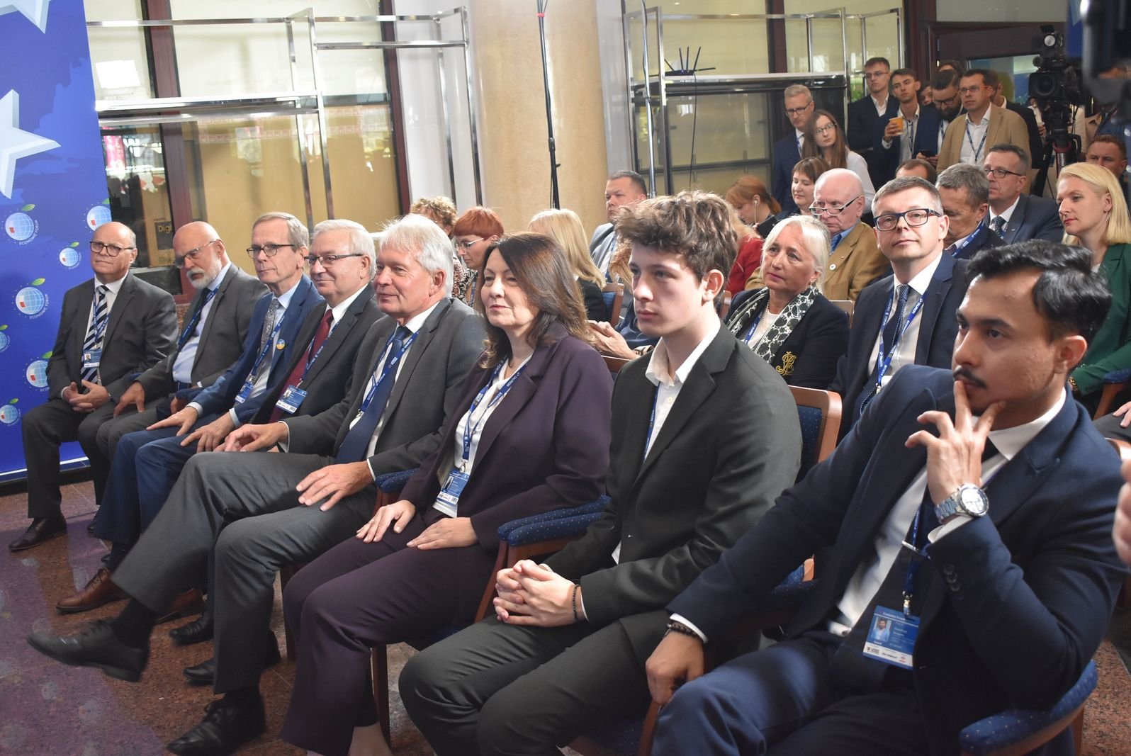 debatuja-w-karpaczu-118258