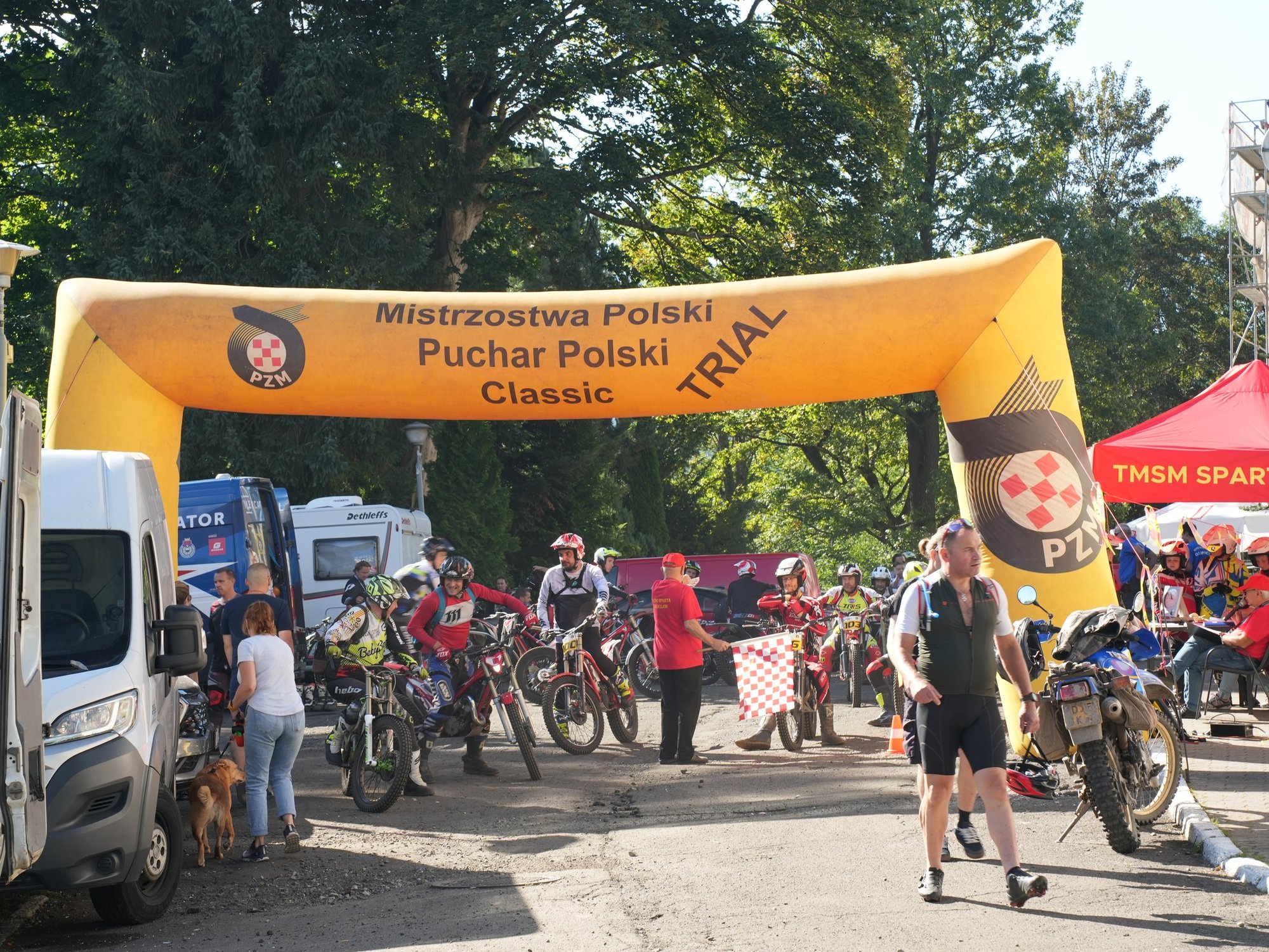 wyczyny-na-motorach-118602