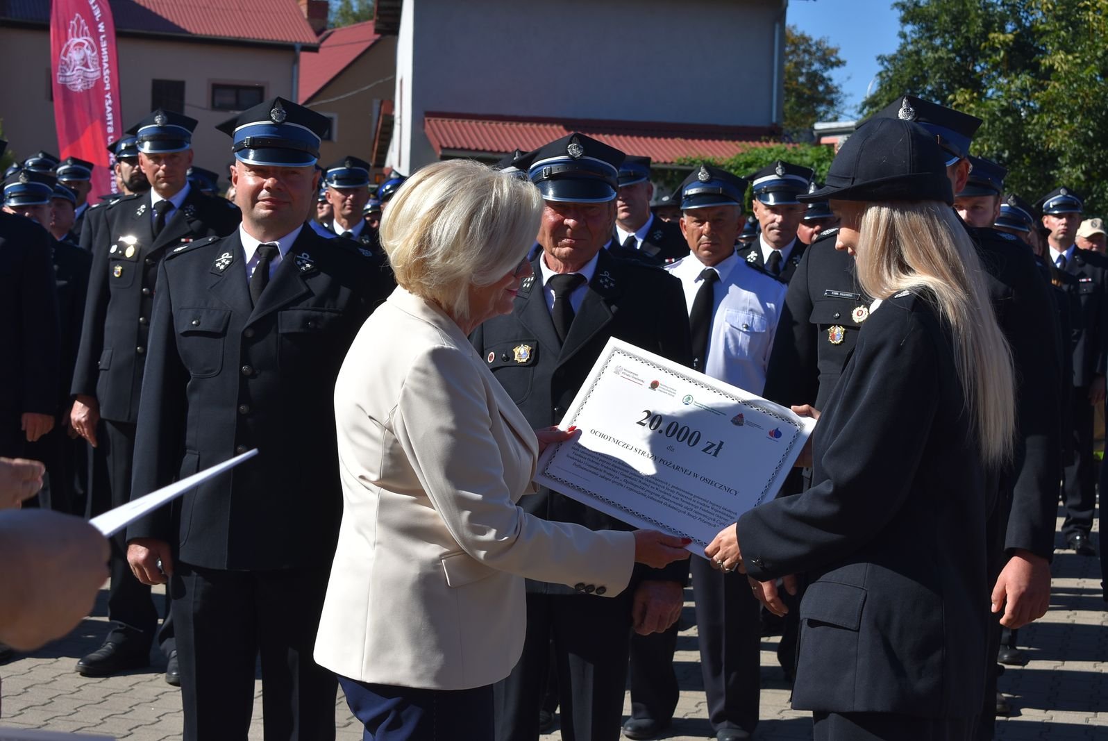 rekordowy-may-strazak-118673