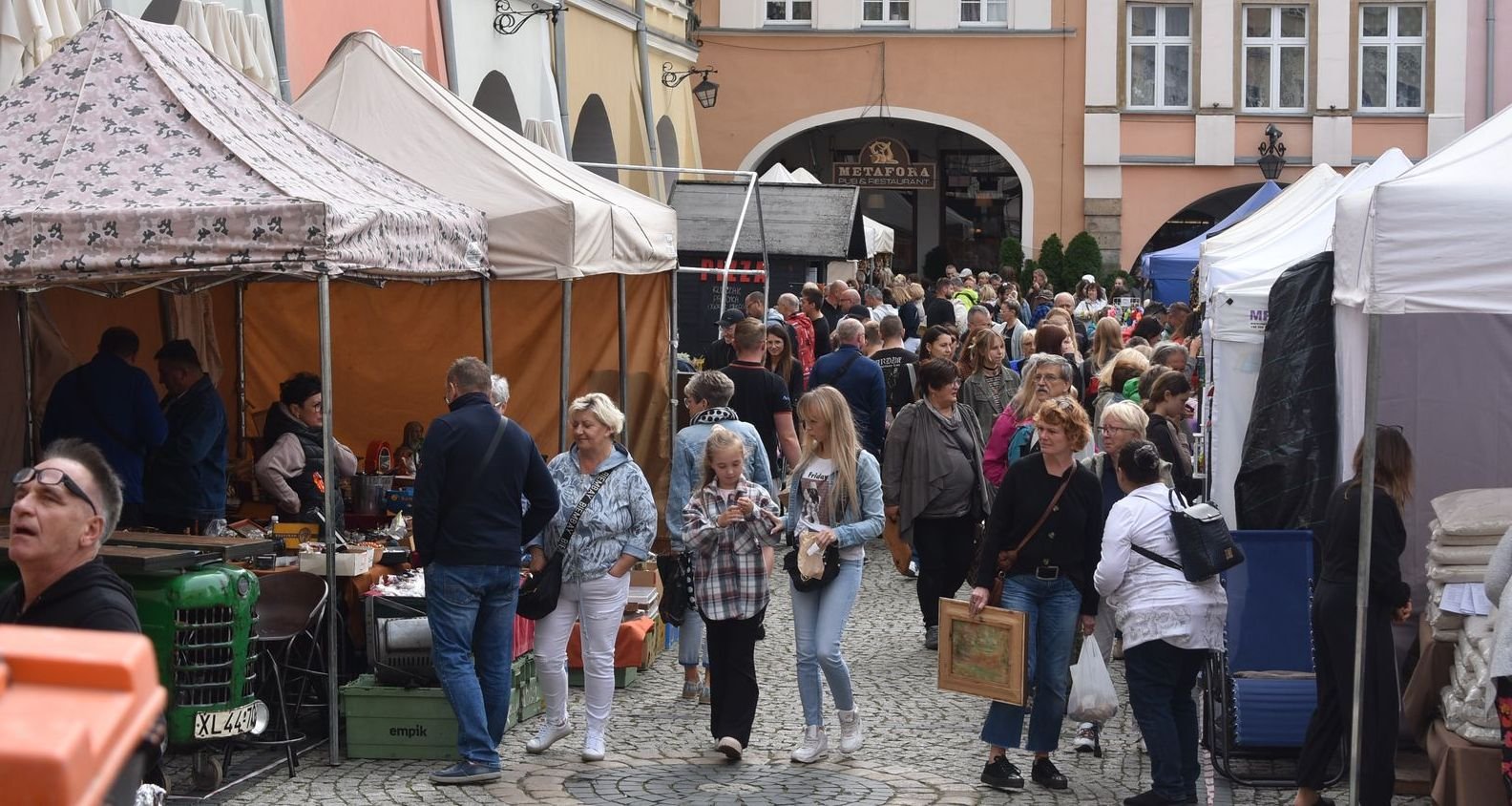jelenia-gora-trwa-jarmark-staroci-118793