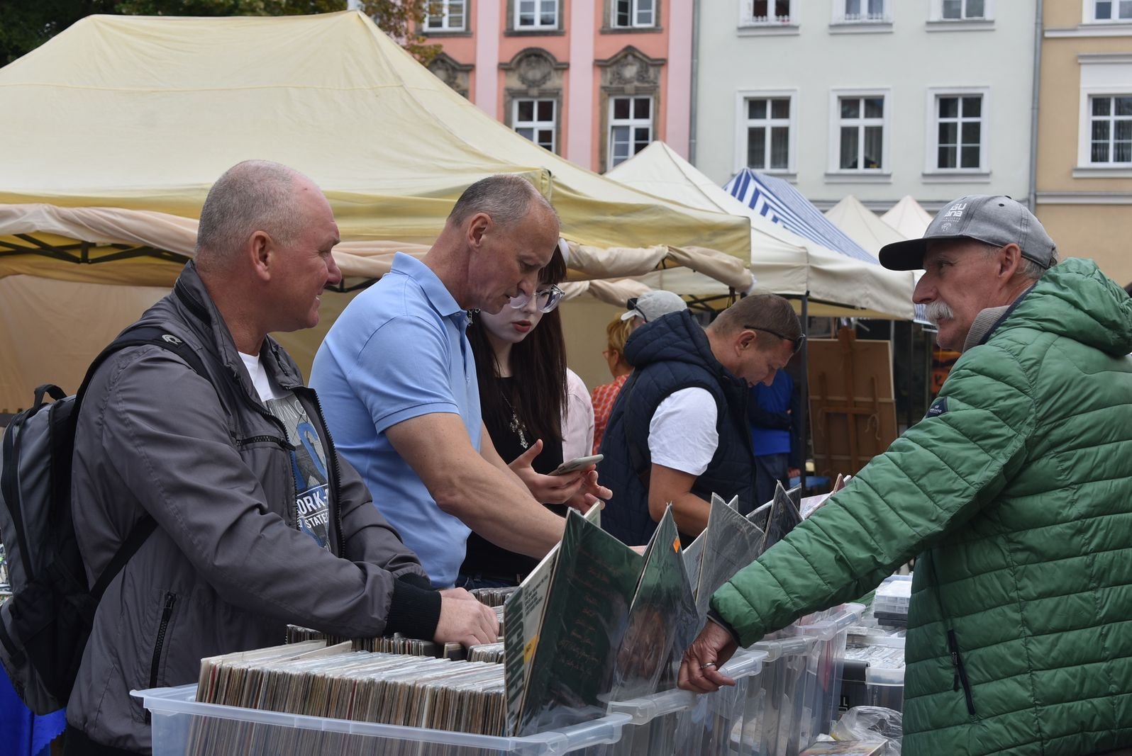 jelenia-gora-trwa-jarmark-staroci-118793