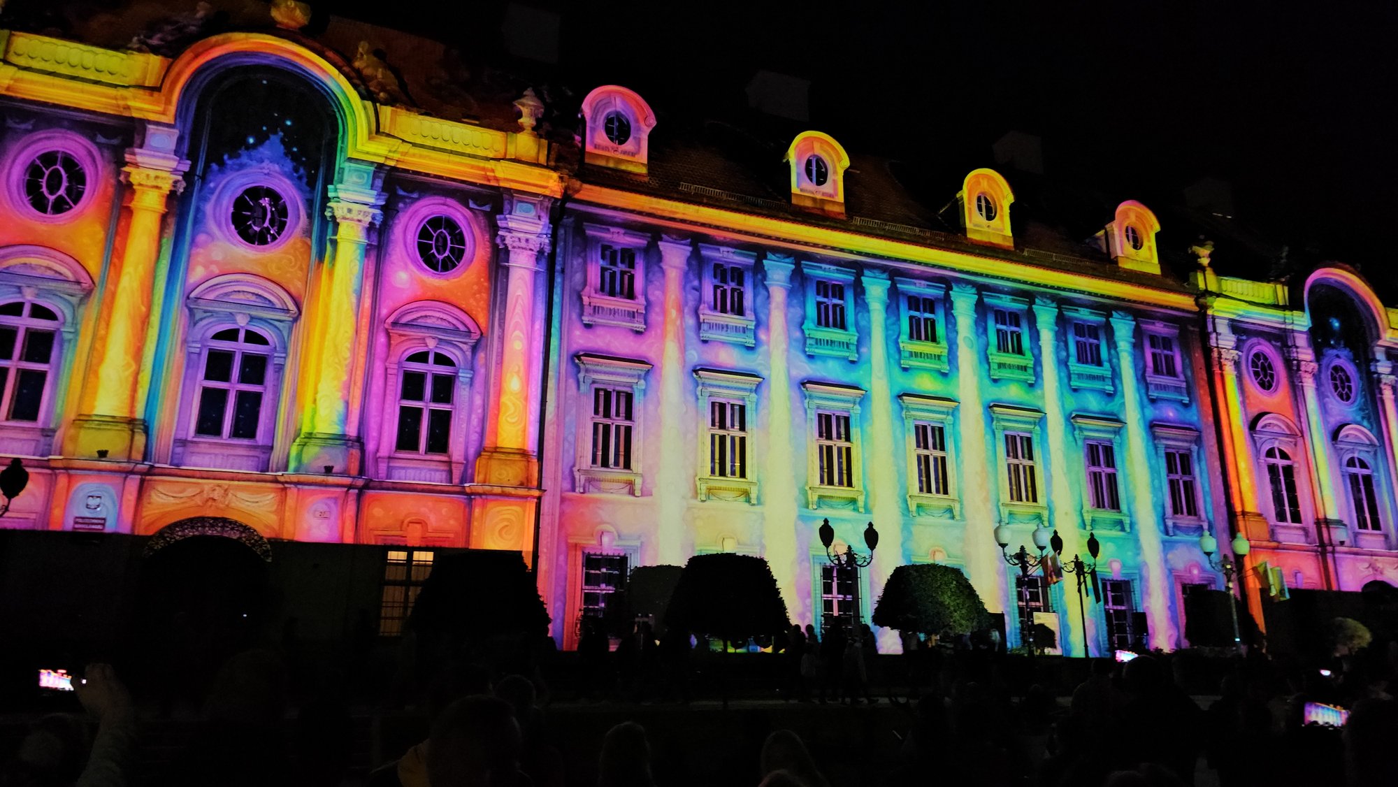 festiwal-w-cieplicach-mapping-na-paacu-119016