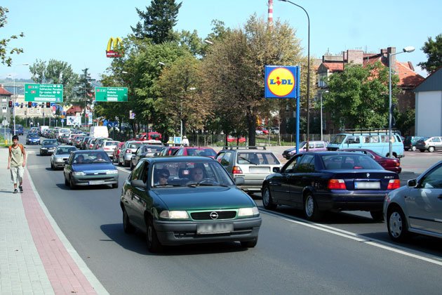 Jeśli miasto otrzyma pieniądze na budowę obwodnicy, będzie mniej korków w centrum miasta.