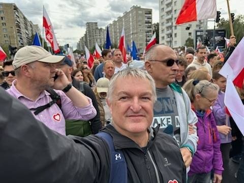 jeleniogorzanie-na-marszu-119029
