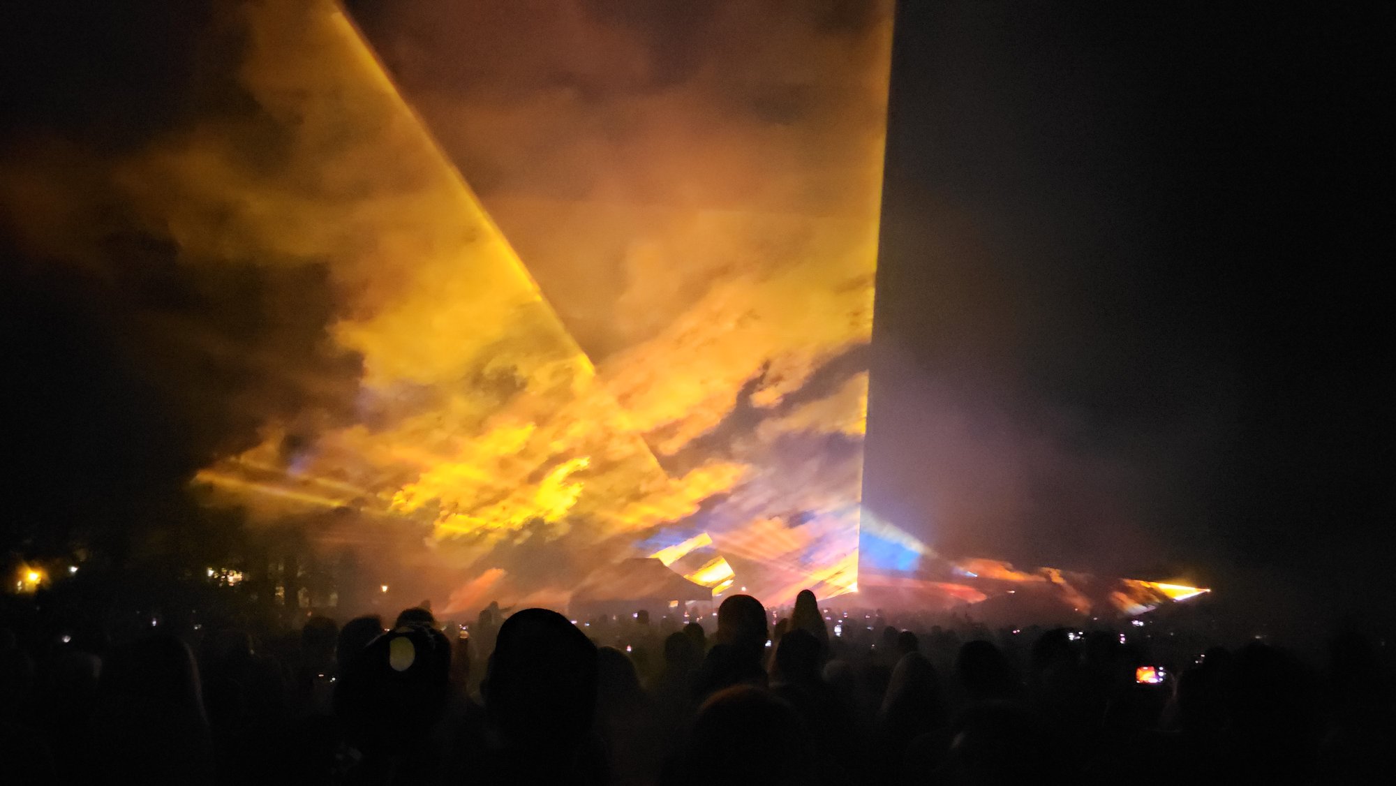 festiwal-w-cieplicach-pokaz-laserow-119044