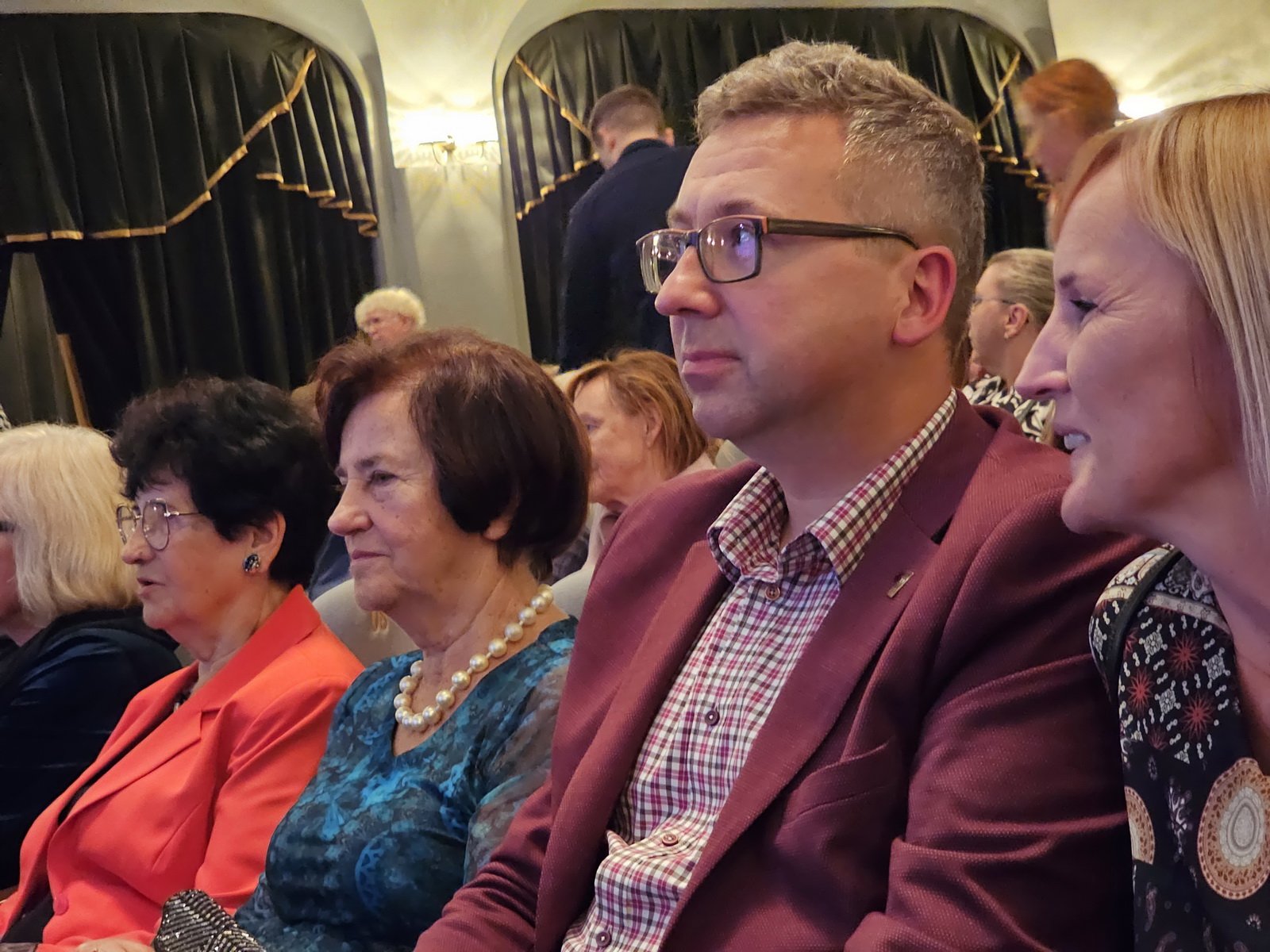 wspoczesna-wersja-znachora-na-fina-jst-video-119337
