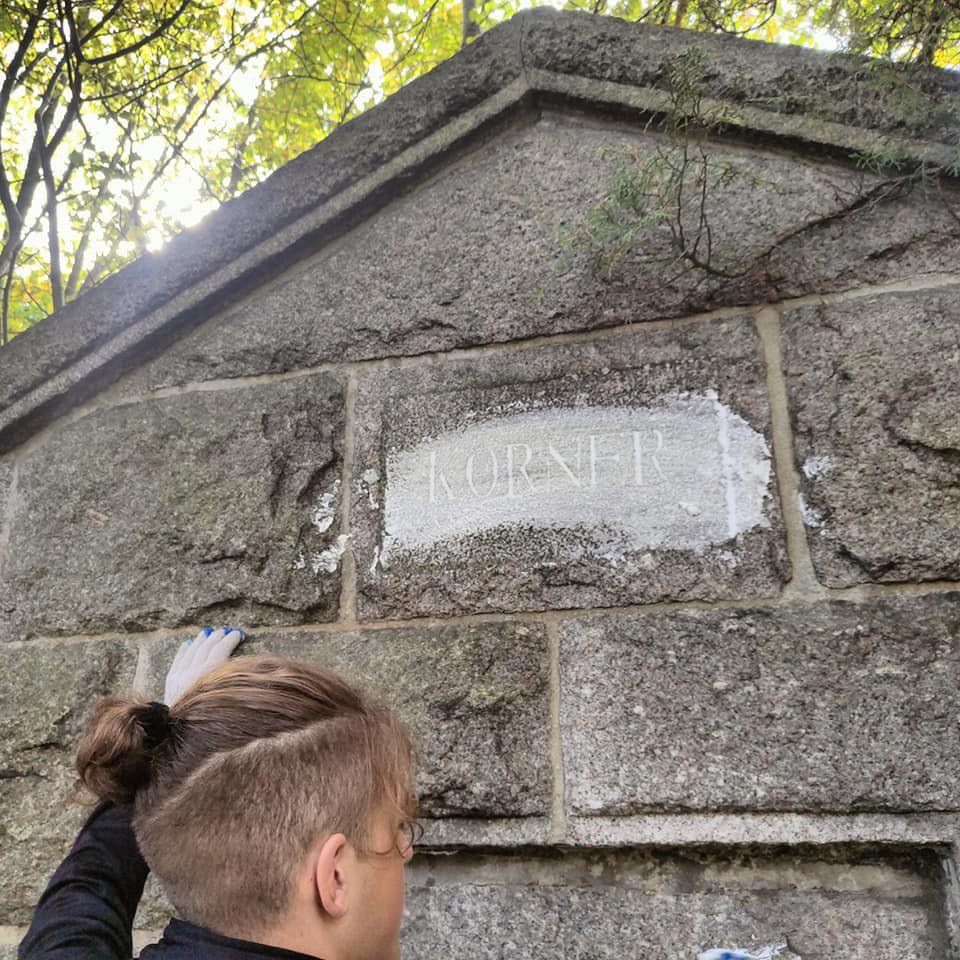 porzadkowanie-nekropolii-119340