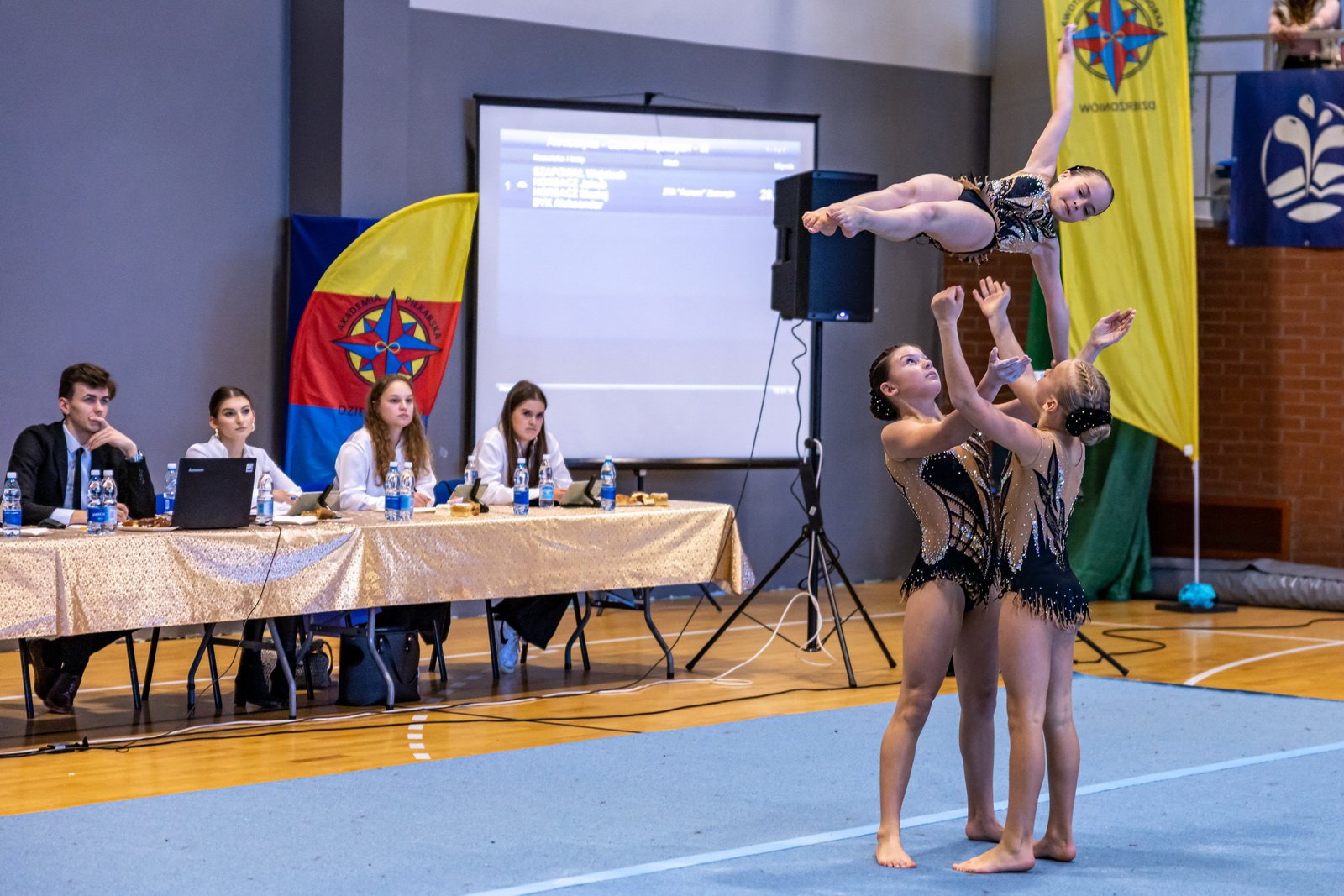 skakali-i-latali-fotoreportaz-z-acro-cup-119645