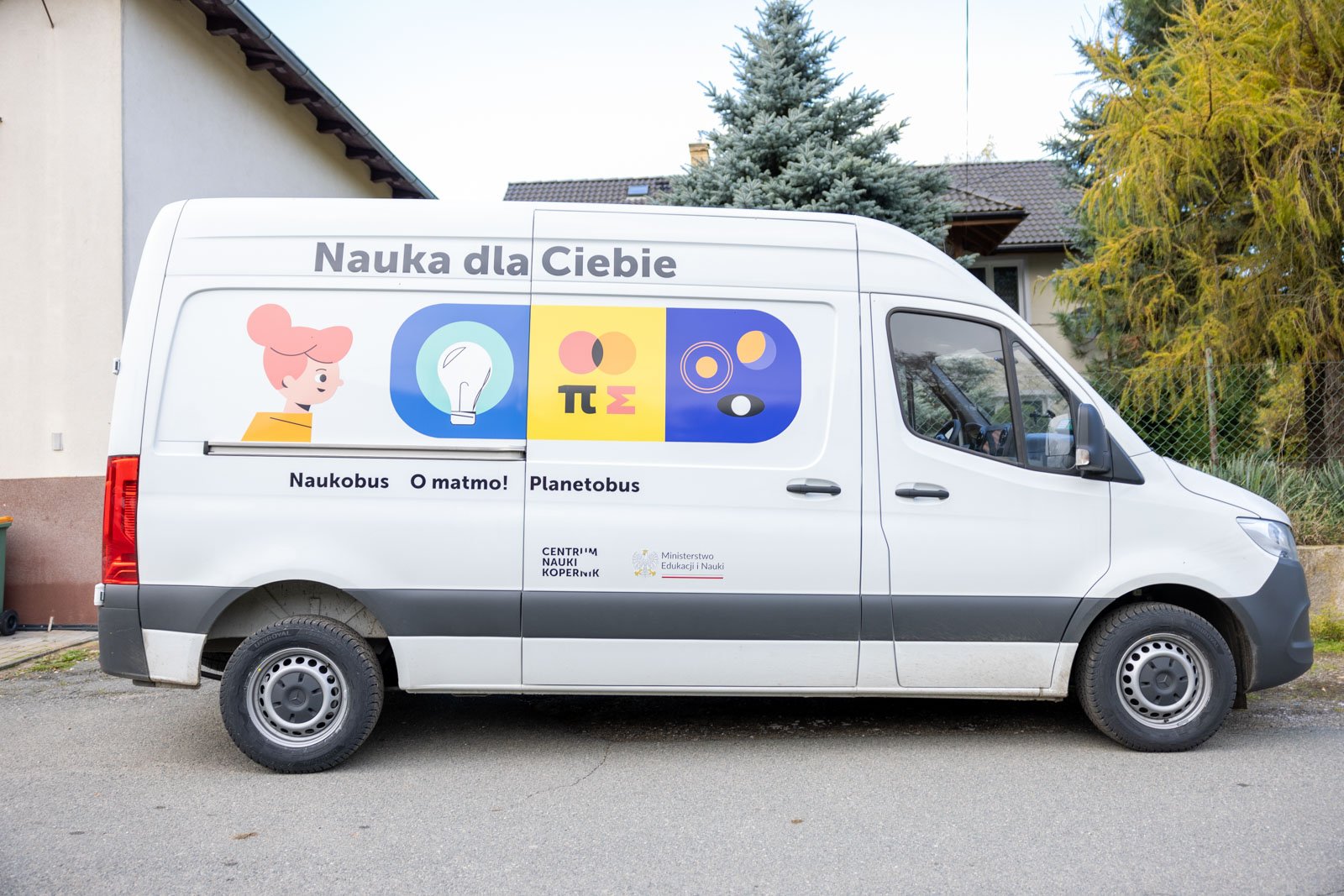 planetobus-w-czernicy-119957