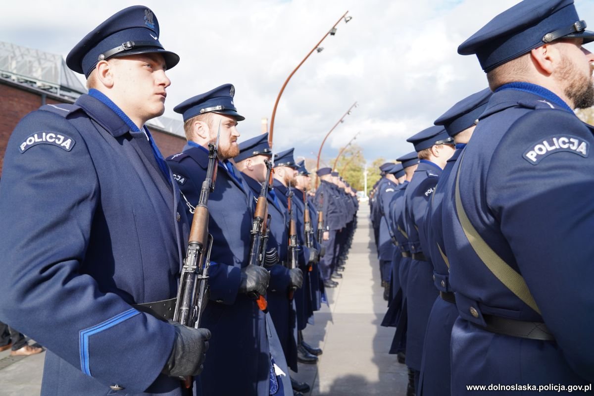 modzi-policjanci-slubowali-120023