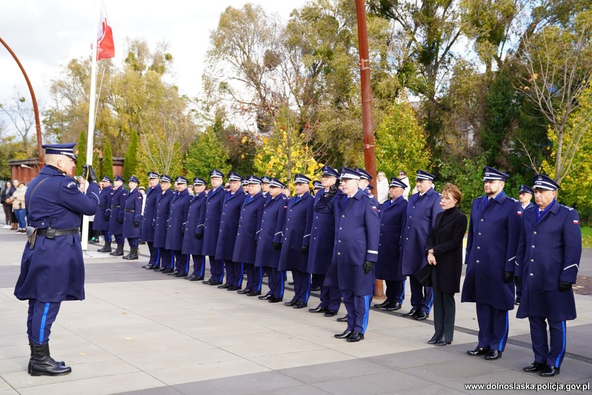 modzi-policjanci-slubowali-120023