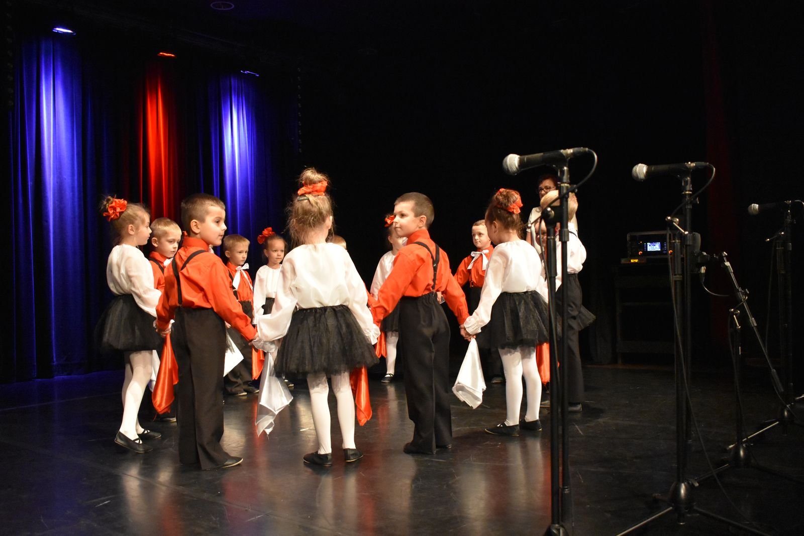 przedszkolaki-ucza-patriotyzmu-120045