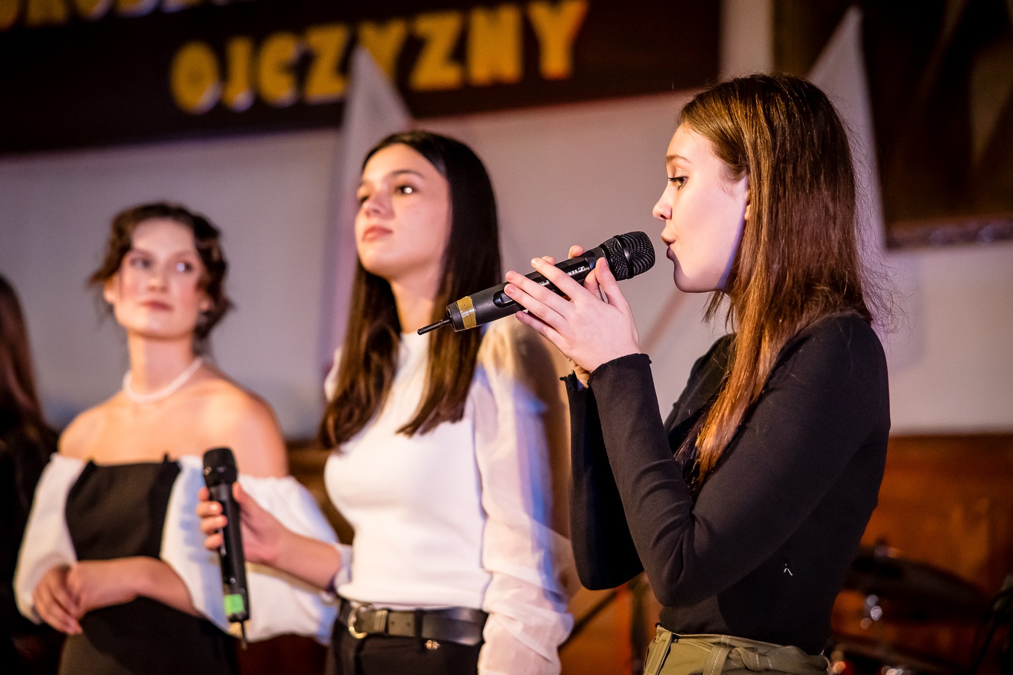 dwudniowe-obchody-swieta-odzyskania-niepodlegosci-w-zeromie-120102