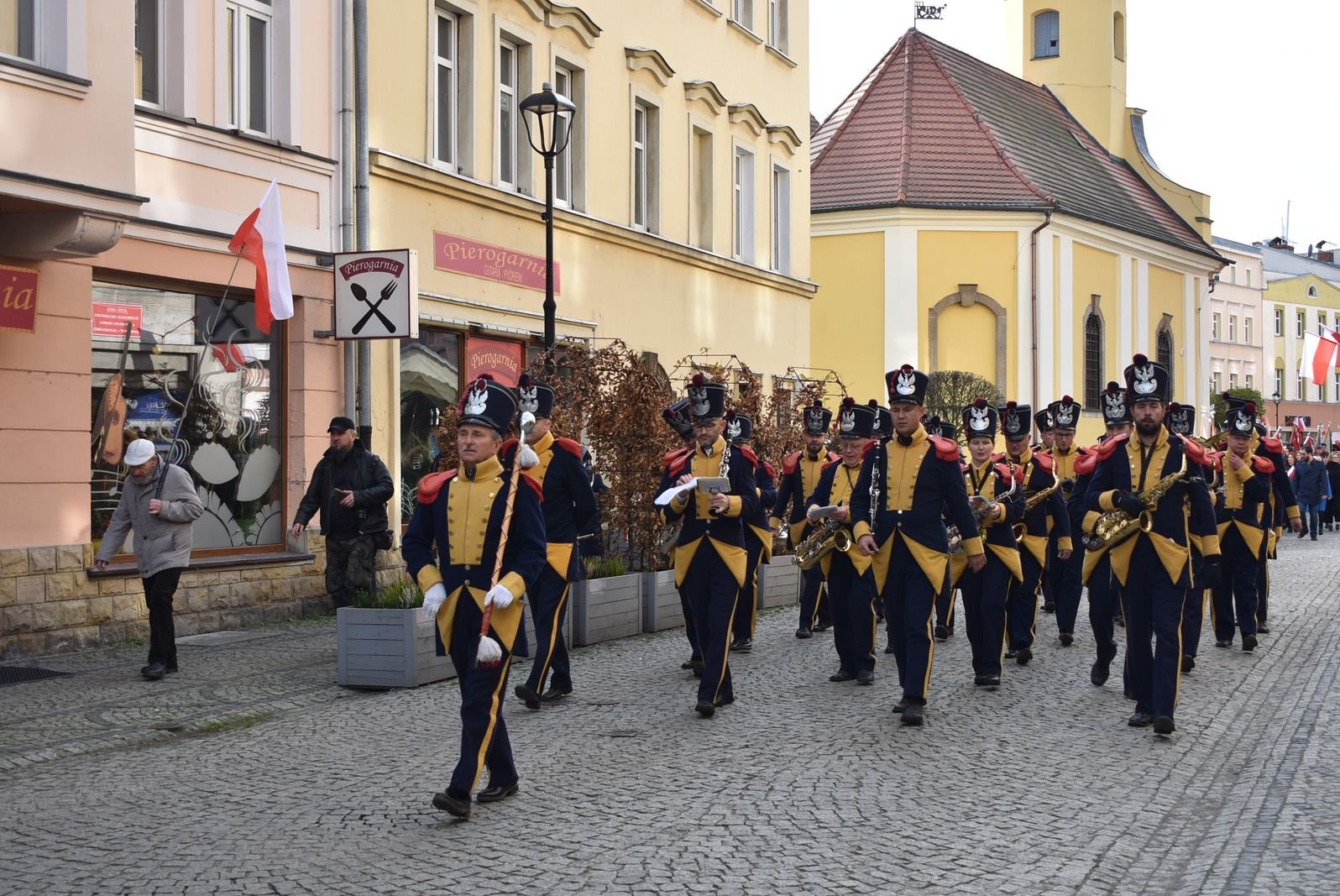 miejskie-obchody-dnia-niepodlegosci-120112