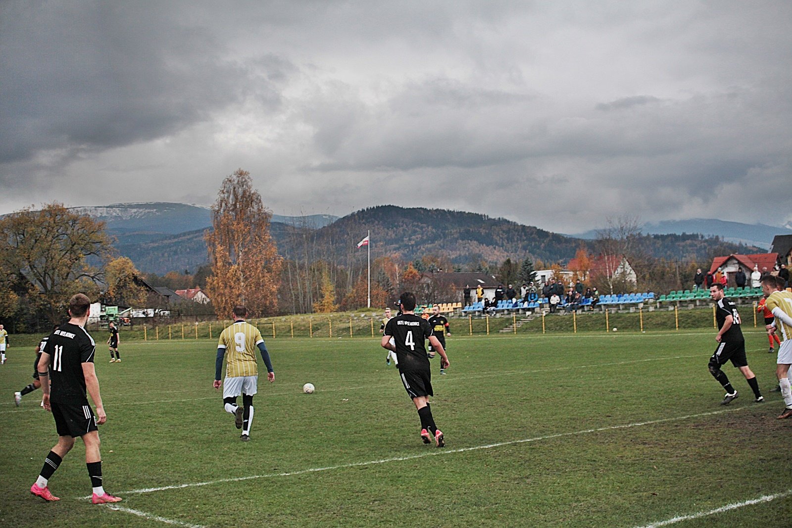gospodarze-wygrali-120118