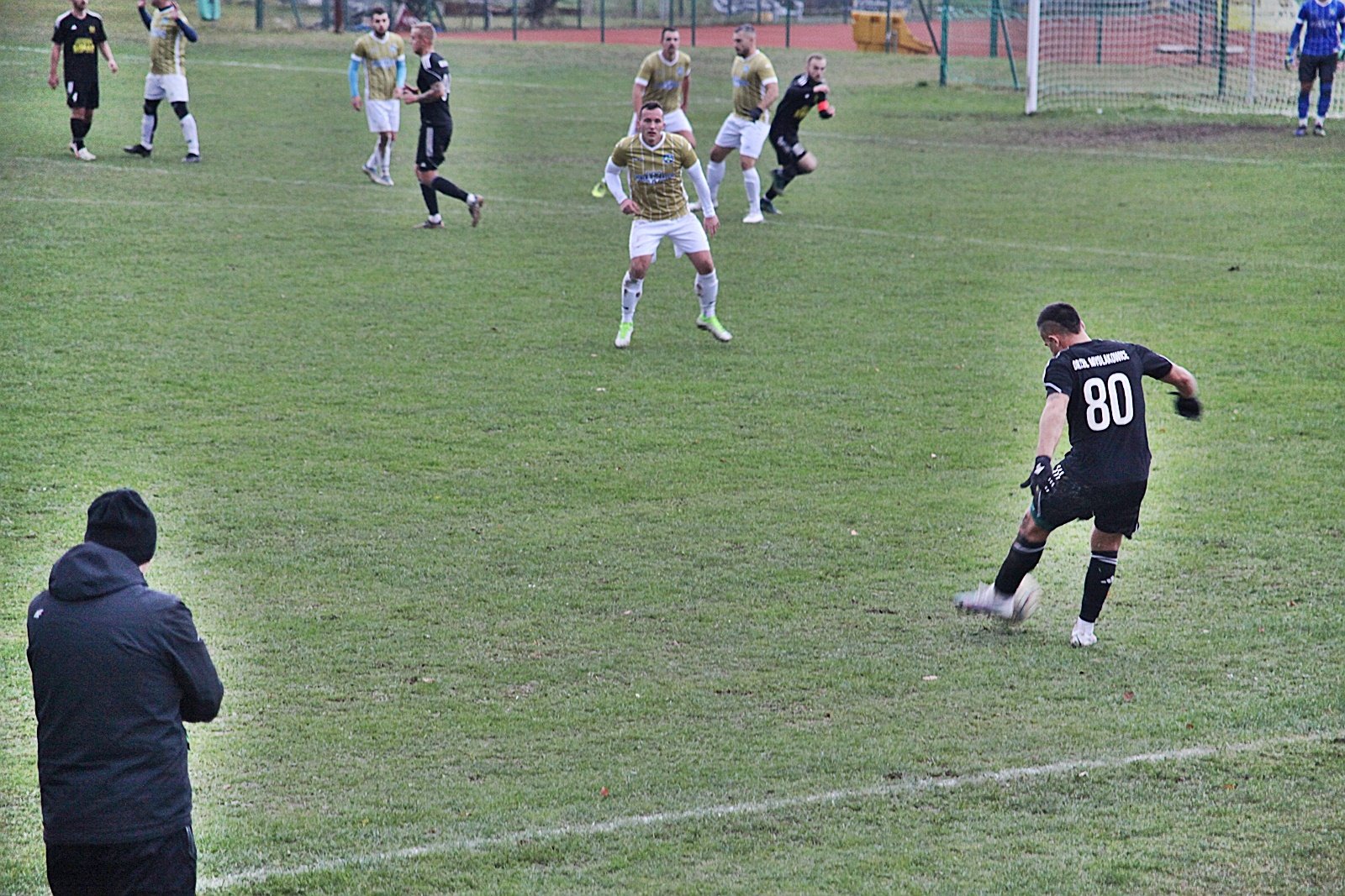 gospodarze-wygrali-120118