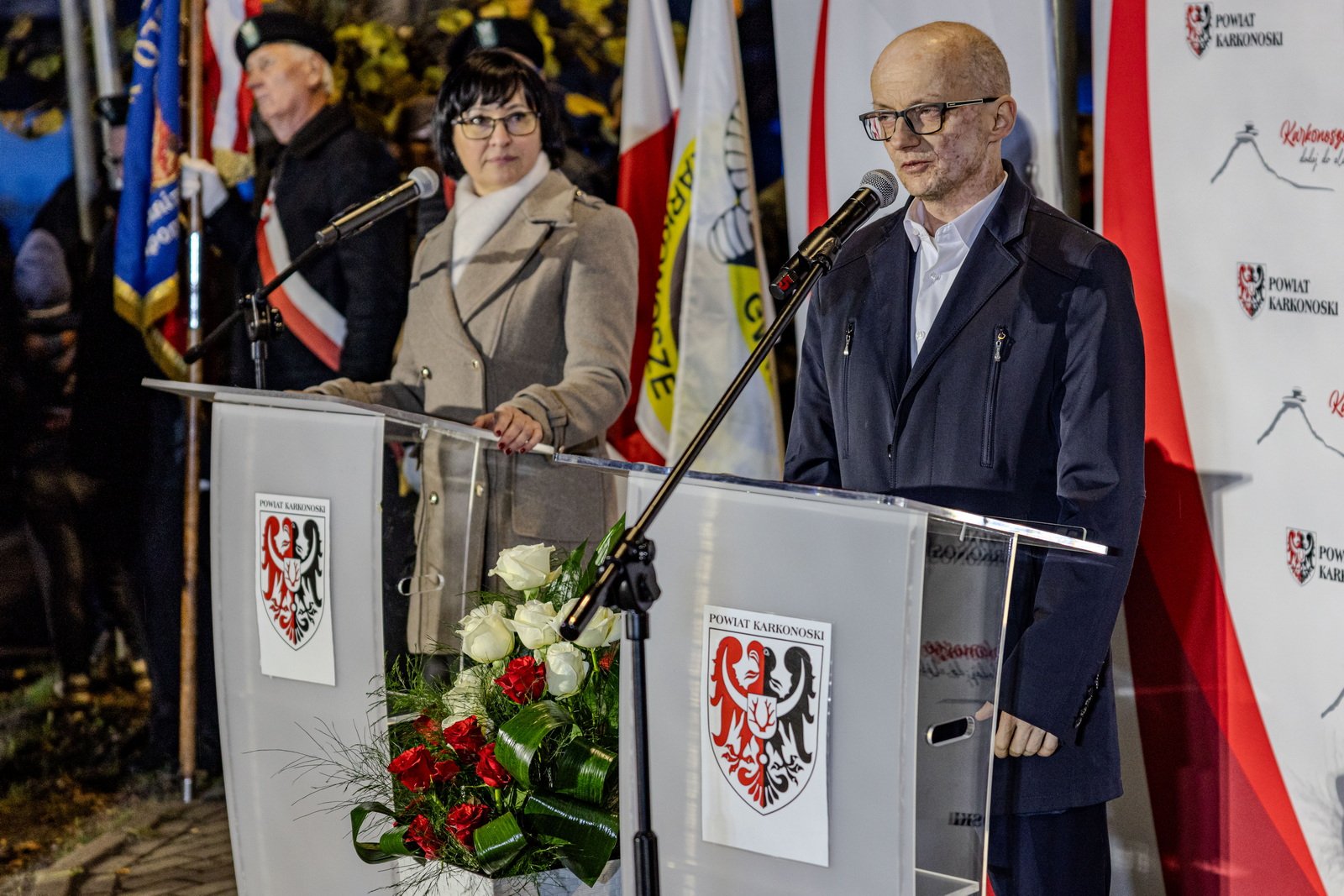mikow-powiatowe-obchody-dnia-niepodlegosci-120124