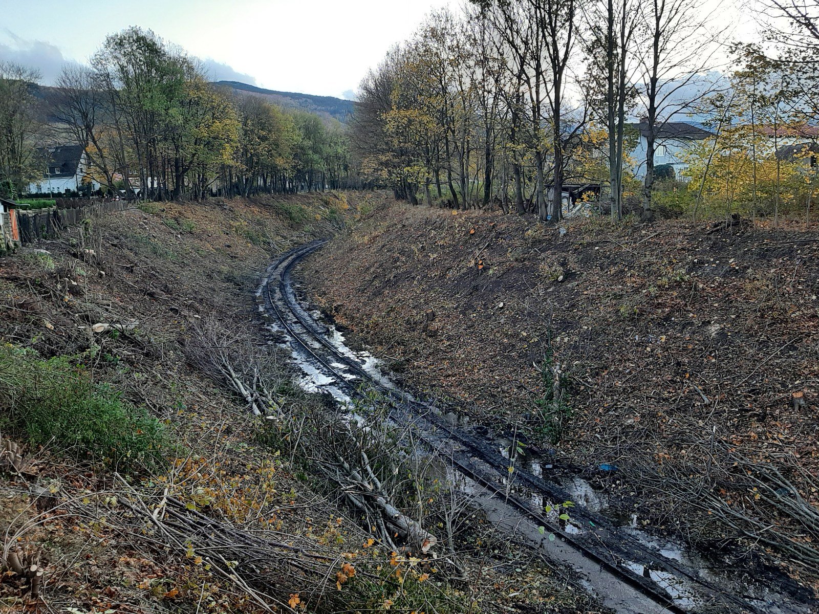 na-torach-coraz-czysciej-120157