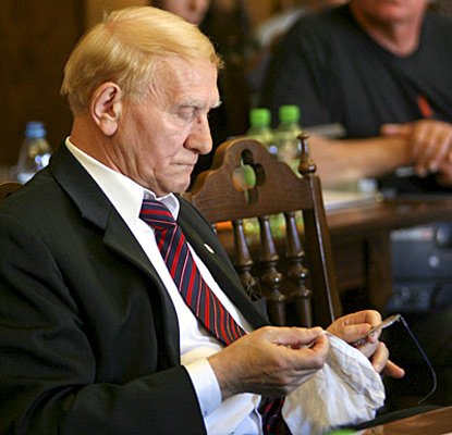 Józef Sarzyński od ośmiu miesięcy - jako wiceprezydent - był na urlopie bezpłatnym. Jest wiceprzewodniczącym rady miejskiej.