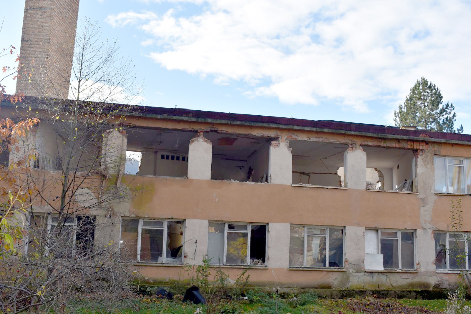 trwa-szaber-w-szkole-120203
