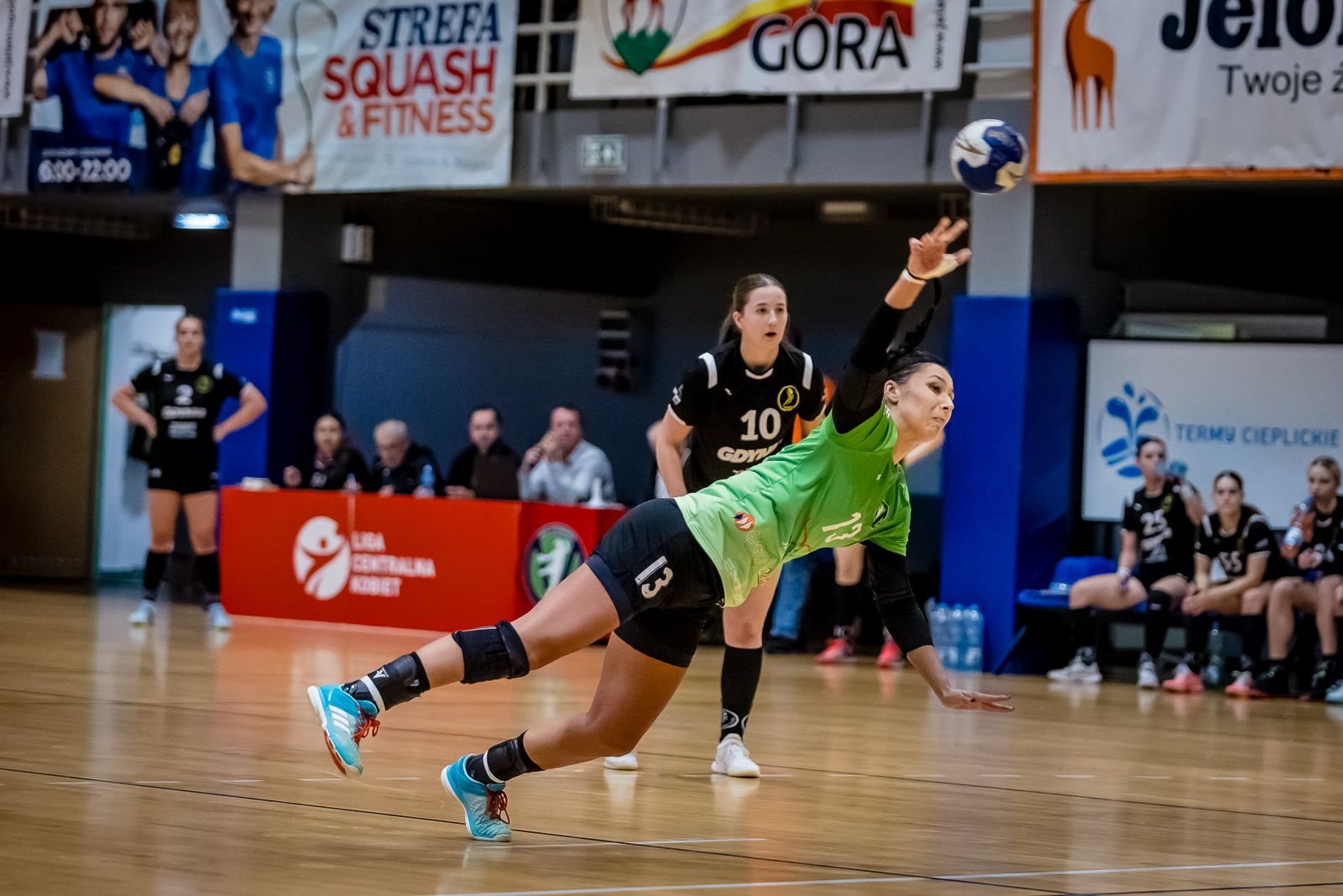 nie-poszy-za-ciosem-wynikitabela-120210