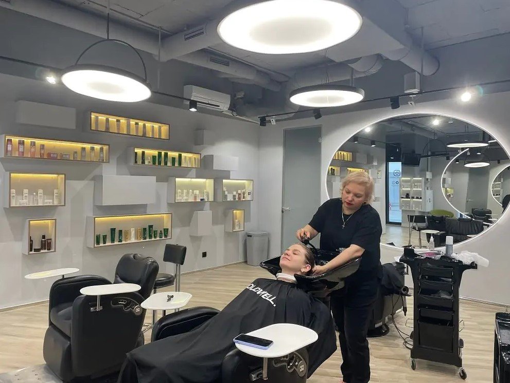 salon-pieknosci-w-warszawie-postaw-na-szeroka-oferte-i-pakiety-fast-line-studio-120219