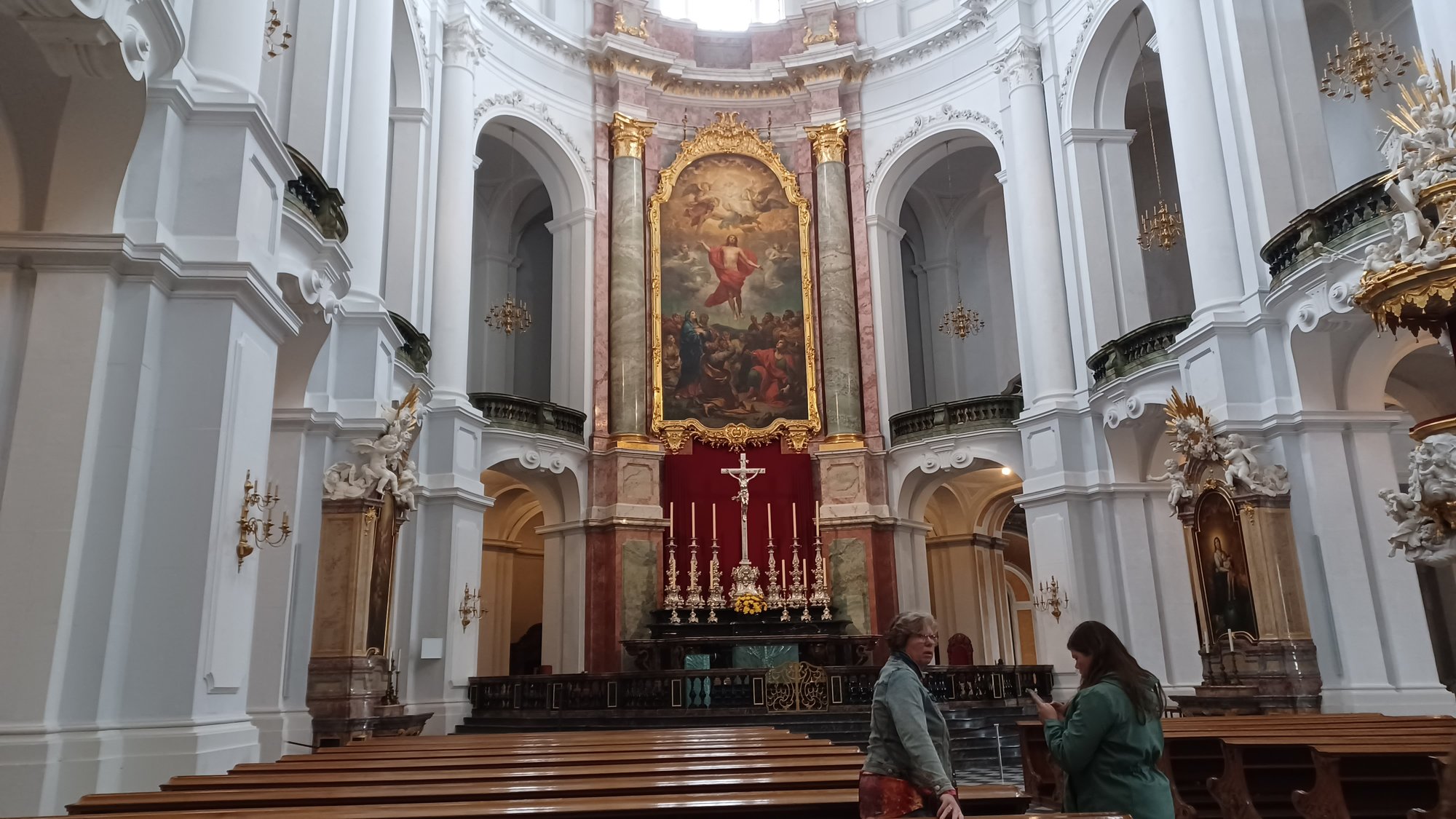 jeleniogorscy-muzealnicy-w-dreznie-120223