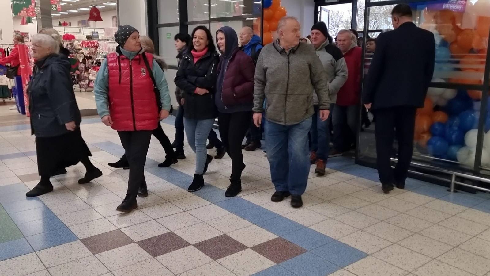 otworzyli-leclerca-120225