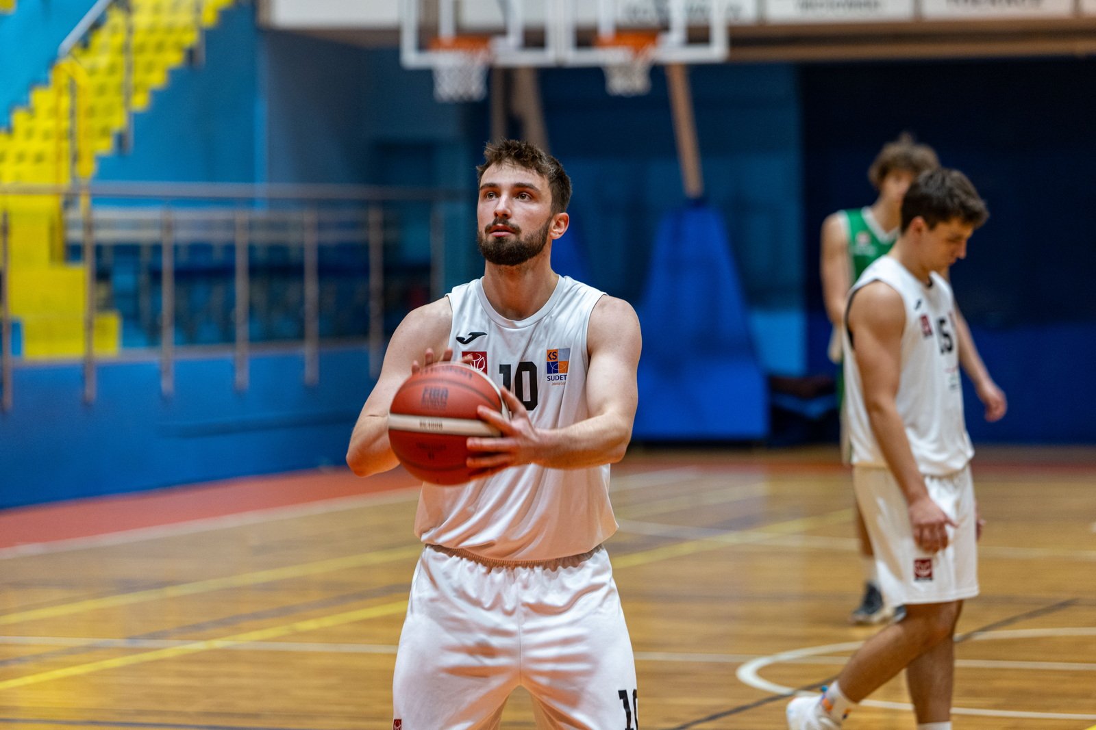 szalencza-pogon-w-koncowce-120246