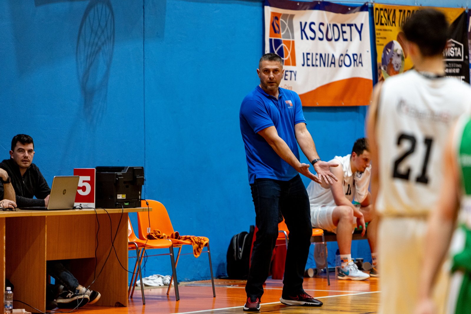 szalencza-pogon-w-koncowce-120246