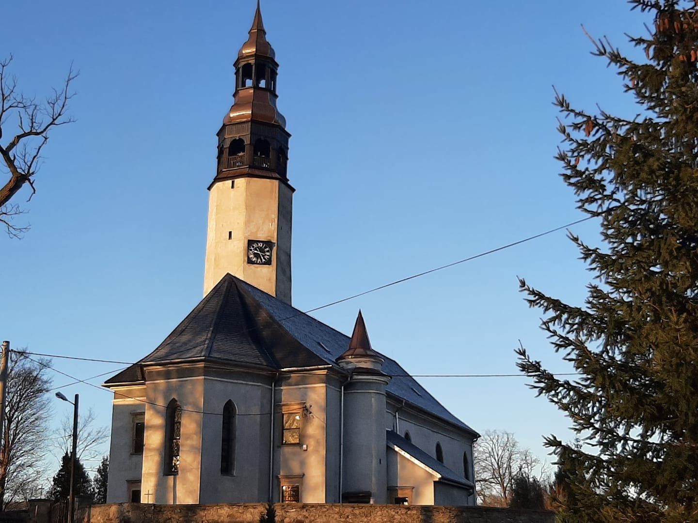 FB/Parafia pw.Ścięcia św. Jana Chrzciciela w Starej Kamienicy