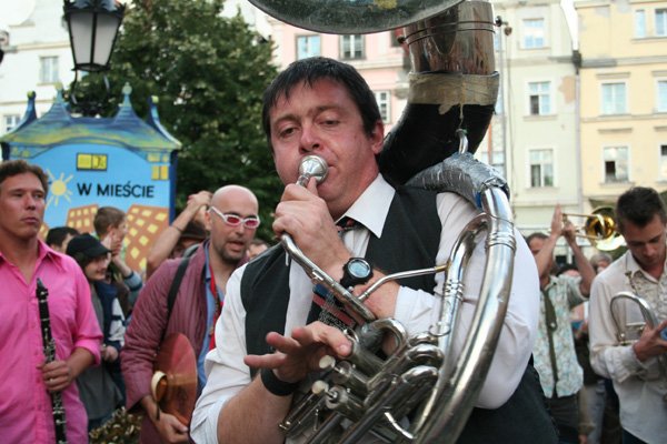 teatry-uliczne-rzadza-12035