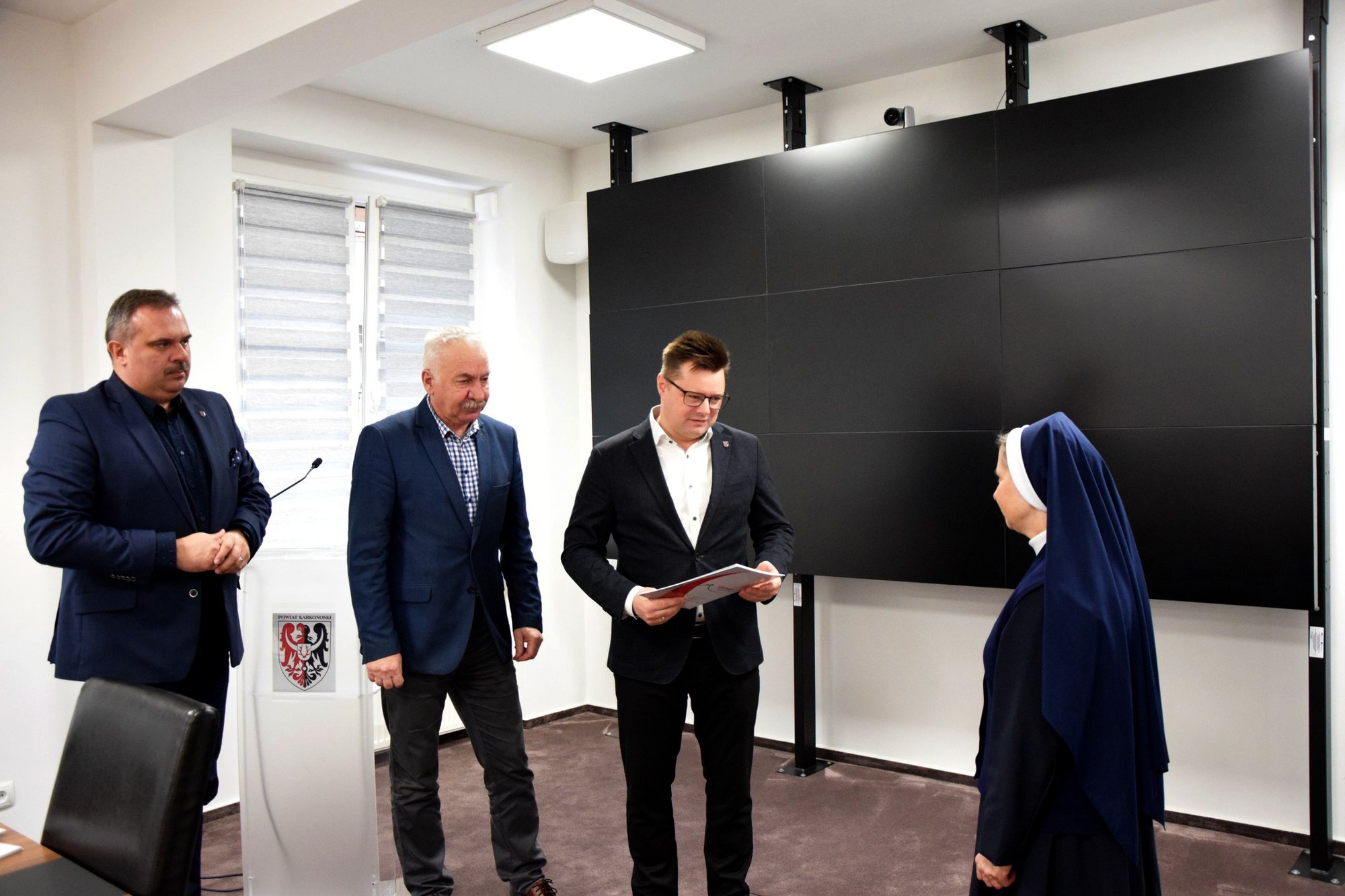 podziekowanie-dla-pracownikow-socjalnych-120380