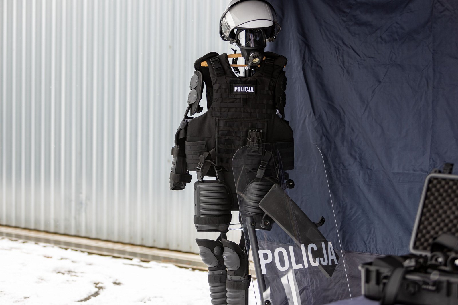 czog-na-lotnisku-120460