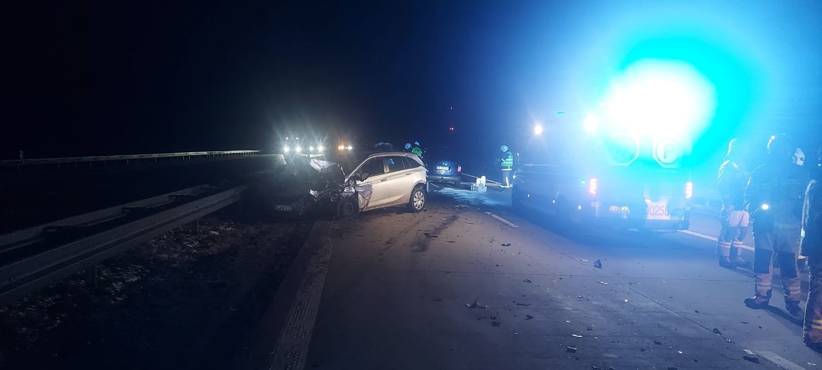 wypadek-na-autostradzie-120501
