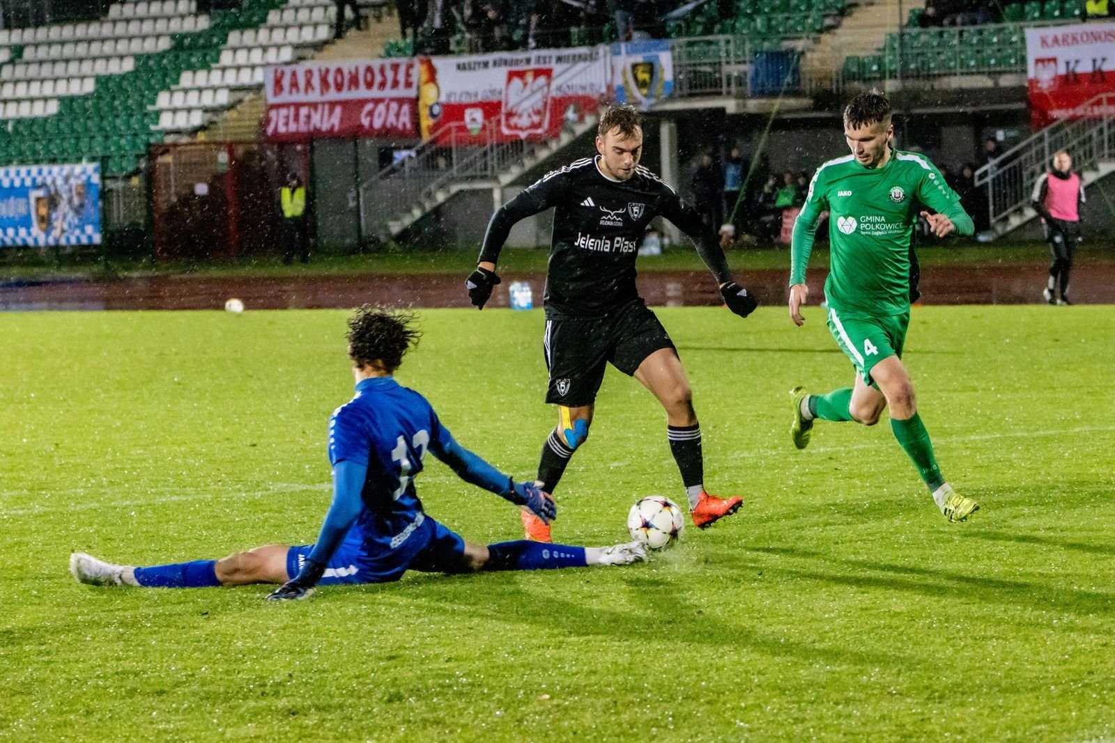 przezimuja-na-czwartej-lokacie-wynikitabela-120514