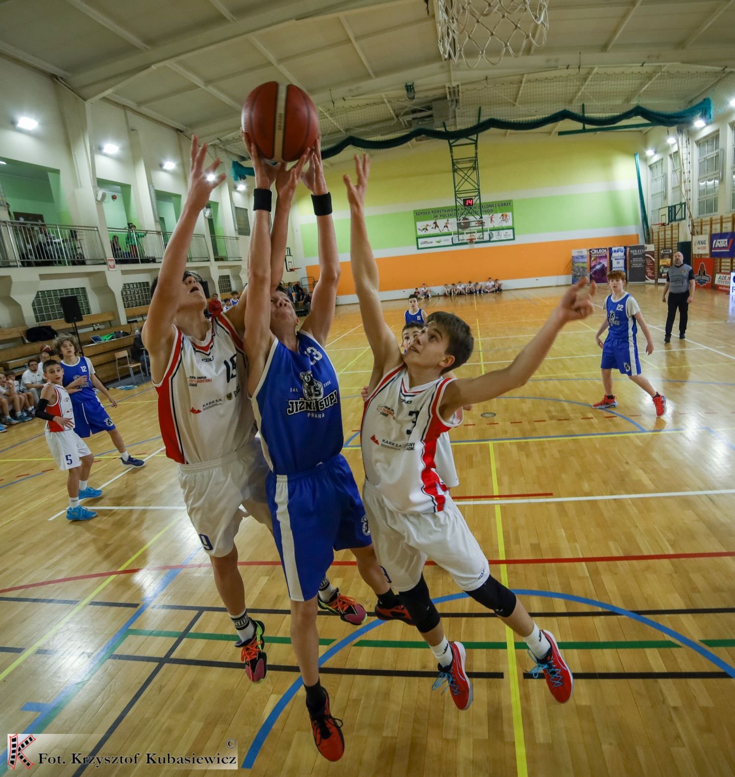 pokaz-mocy-w-zielonej-gorze-120701