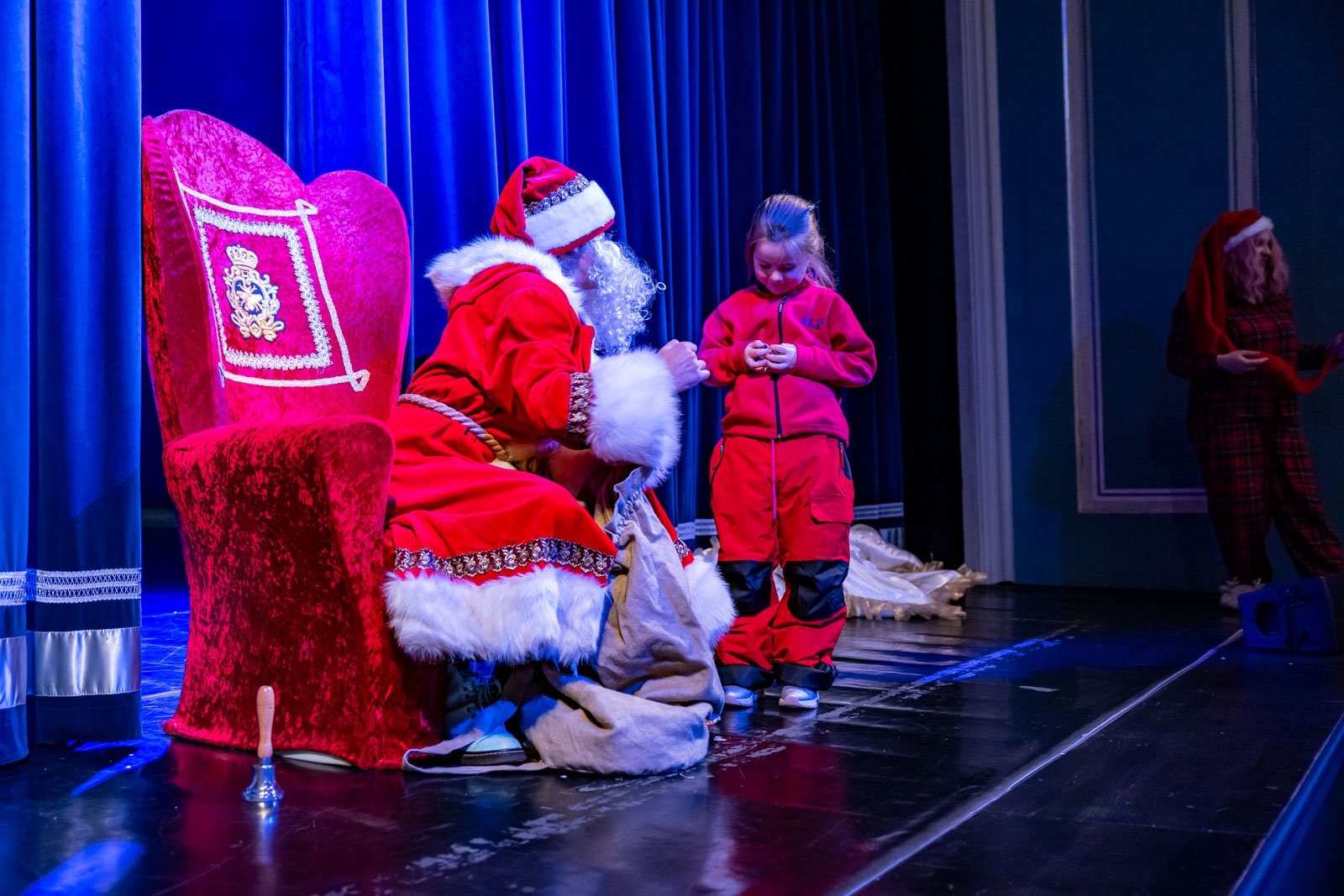 mikoajki-w-teatrze-120751
