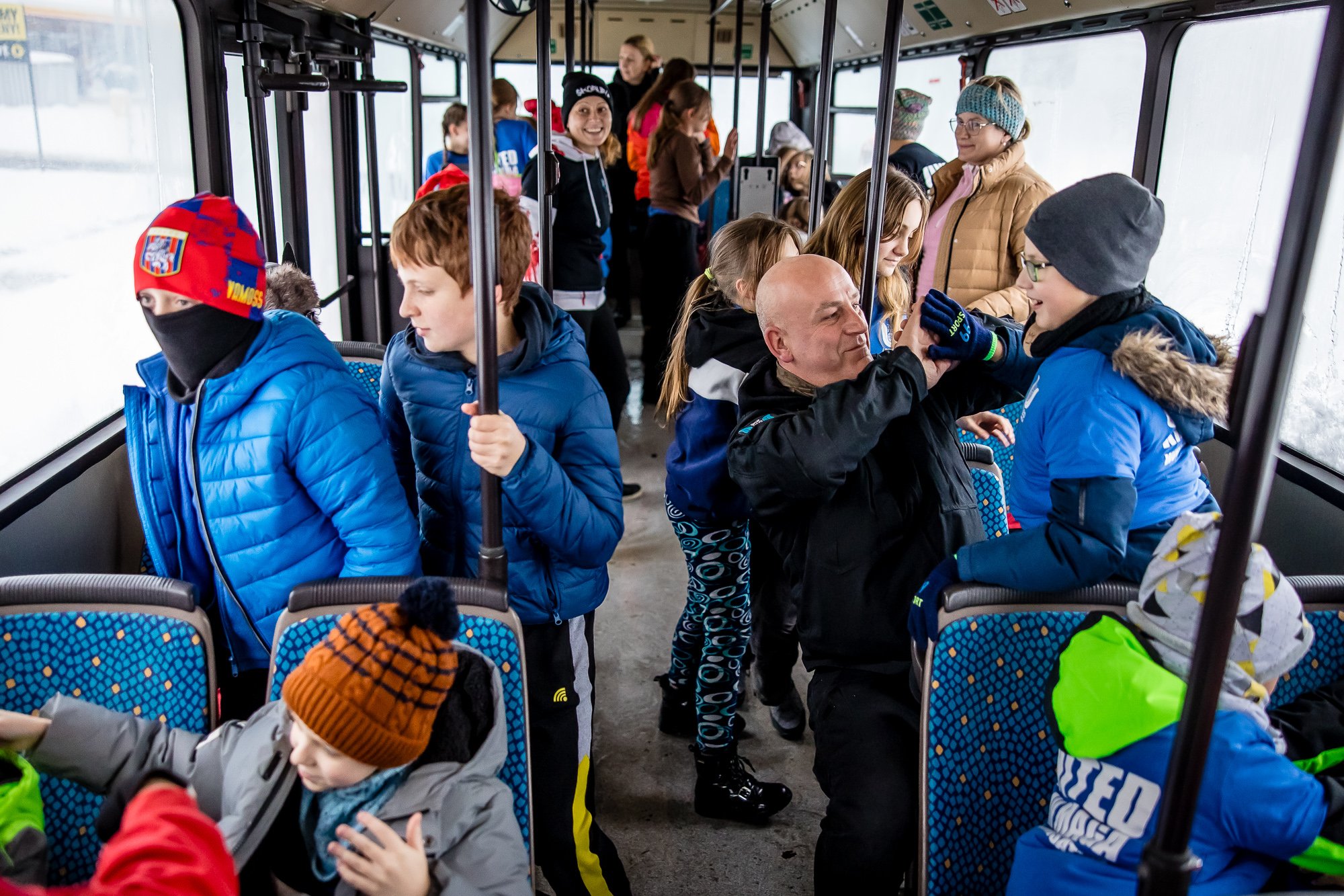 jak-sie-obronic-w-jadacym-autobusie-120784